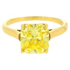 Tiffany & Co.Vivid Yellow Diamond in 18K Yellow Gold Ring W/Certificate