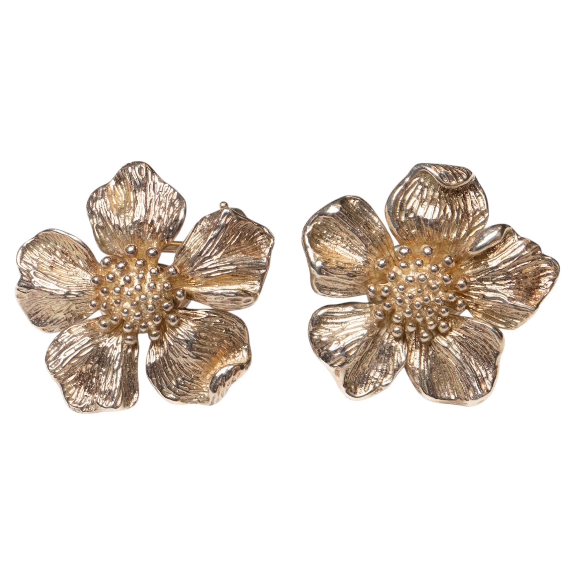 Pendientes Tiffany Flor de Margarita de Plata de Ley