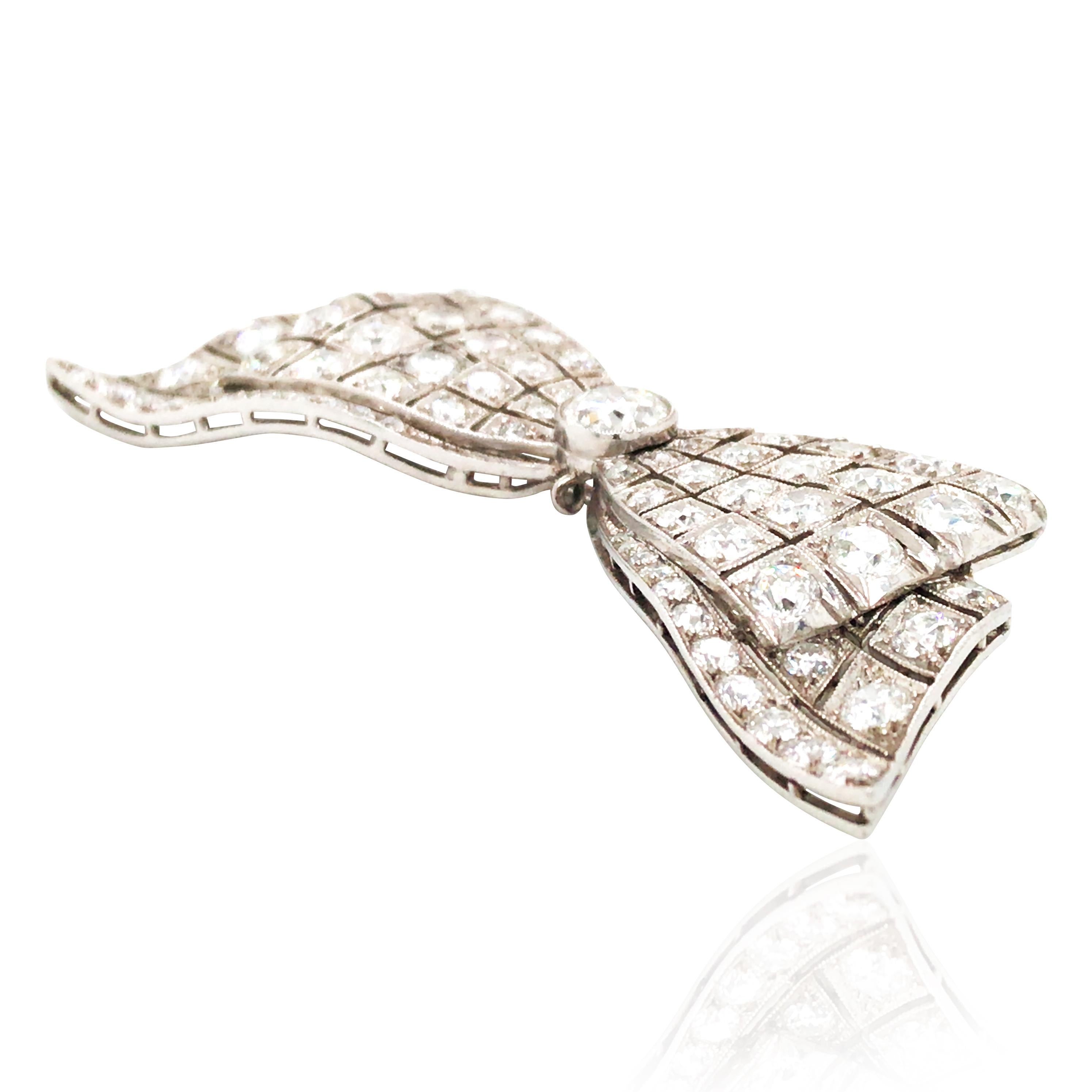Tiffany, Diamond Bow Brooch In Good Condition For Sale In New York, NY