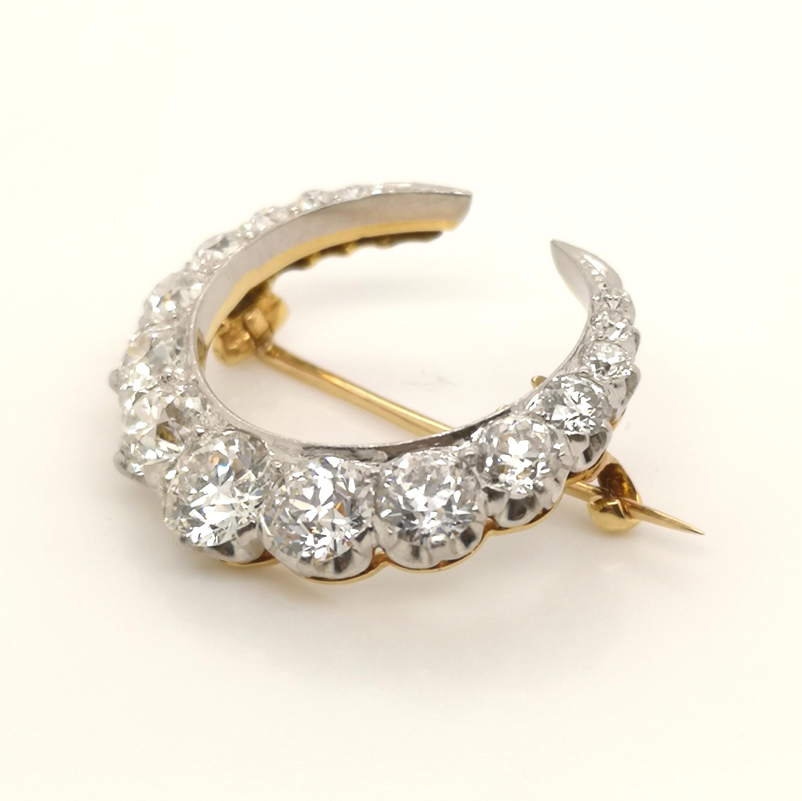 Tiffany & Co. Diamond Platinum Crescent Brooch, Circa 1900 In Good Condition In London, GB