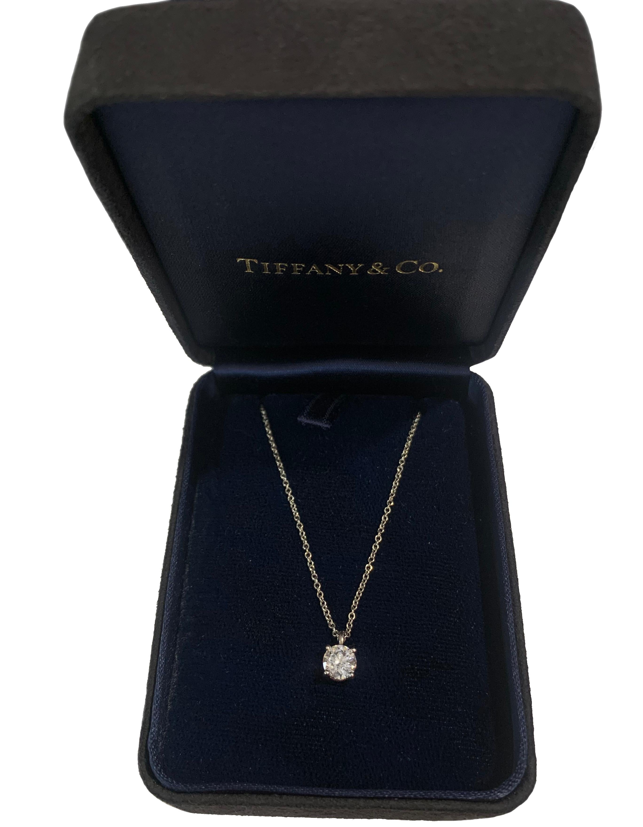 0.5 carat diamond necklace