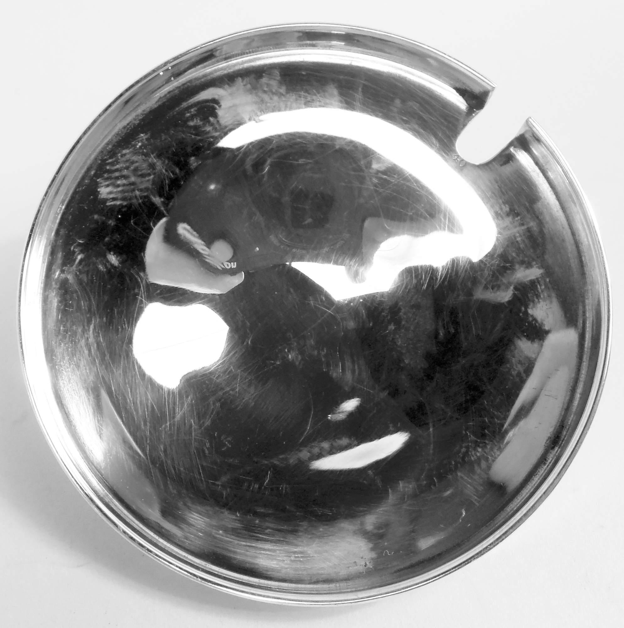 Tiffany Edwardian Classical Sterling Silber Kaviar Schale auf Platte (Sterlingsilber) im Angebot