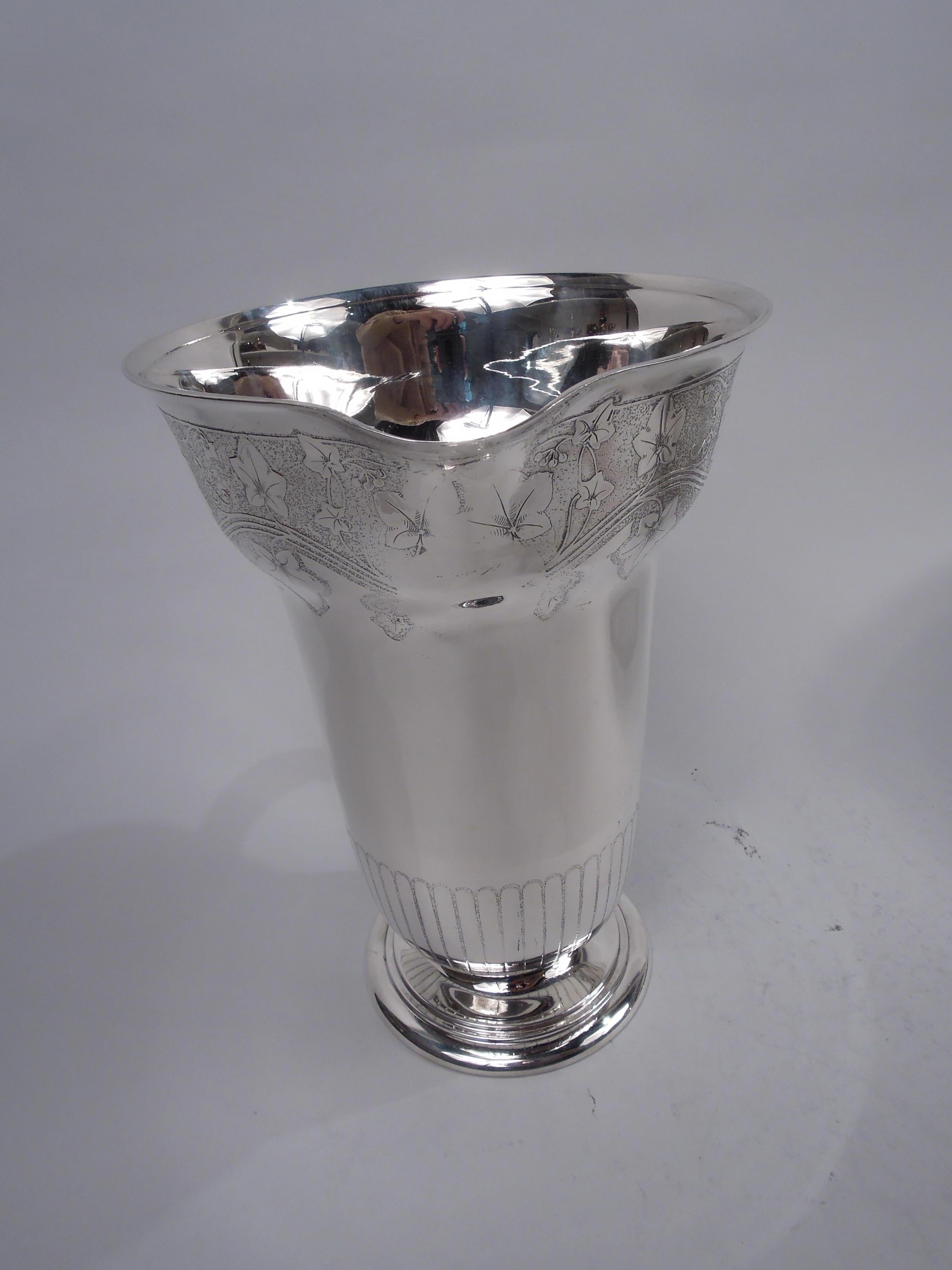 American Tiffany Edwardian Modern Classical Sterling Silver Water Pitcher For Sale
