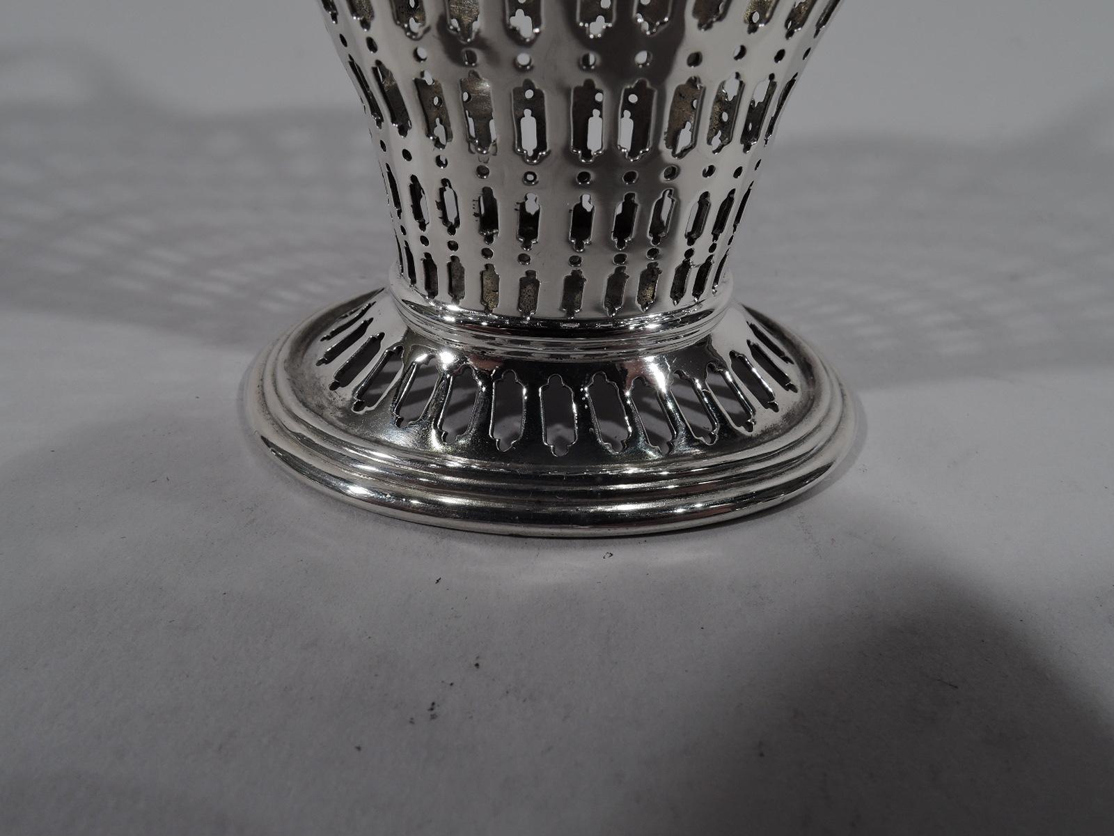 American Tiffany Edwardian Modern Small Sterling Silver Basket