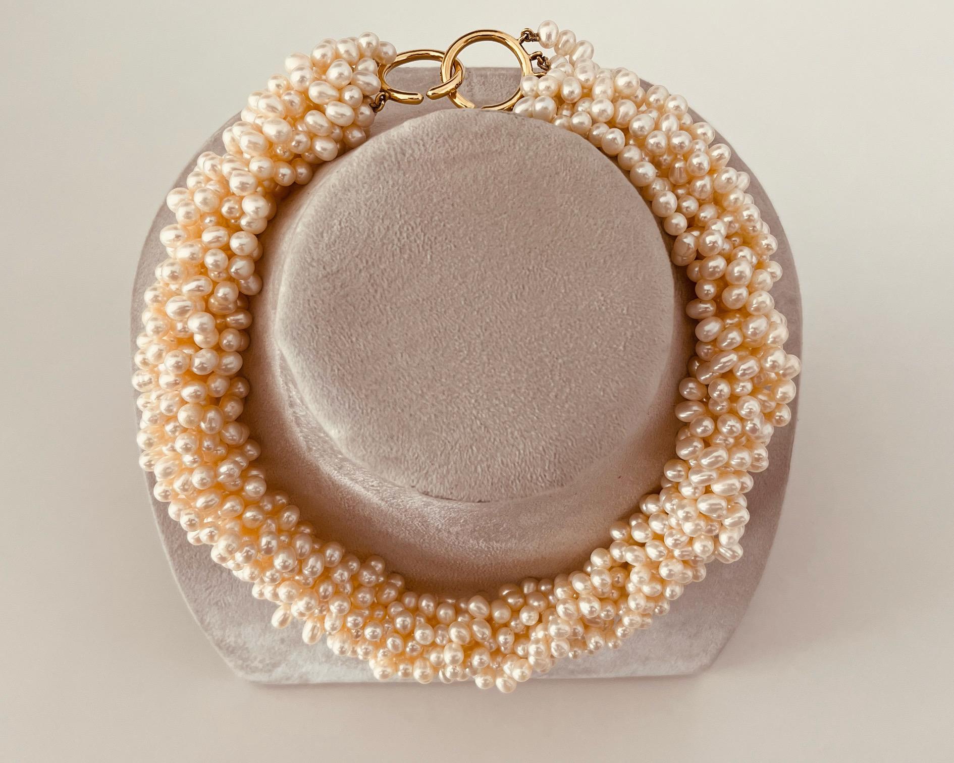 TIFFANY Collier de perles d'eau douce à huit brins et cercles imbriqués en or 18 carats en vente 7