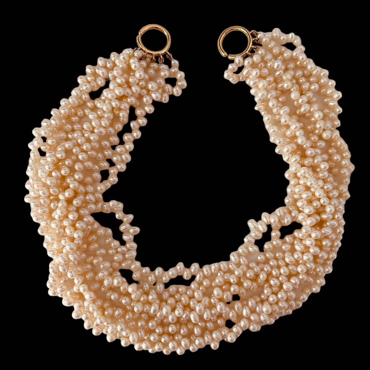 TIFFANY Collier de perles d'eau douce à huit brins et cercles imbriqués en or 18 carats en vente 3