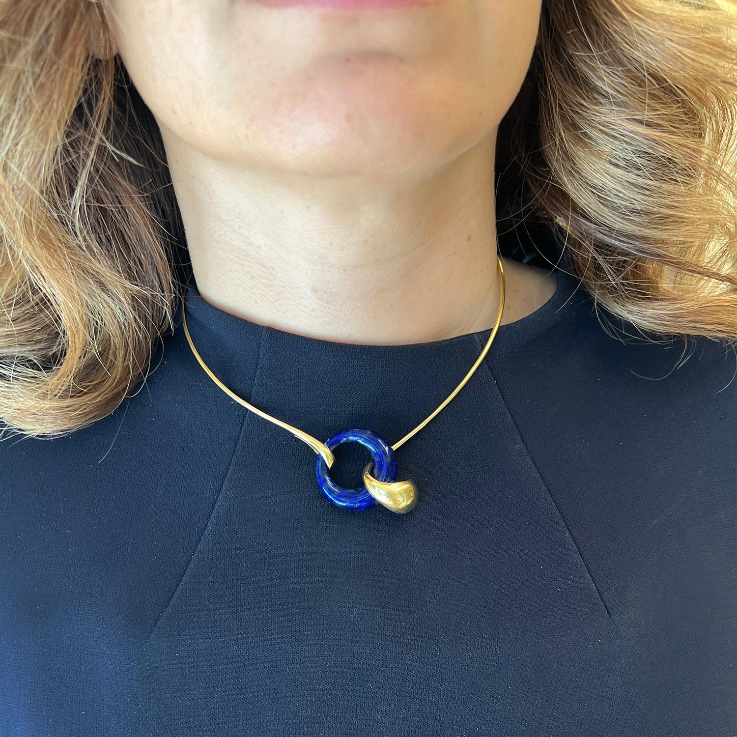 Modern Tiffany Elsa Peretti 18k Gold Lapis Lazuli Collar, Circa 1970s