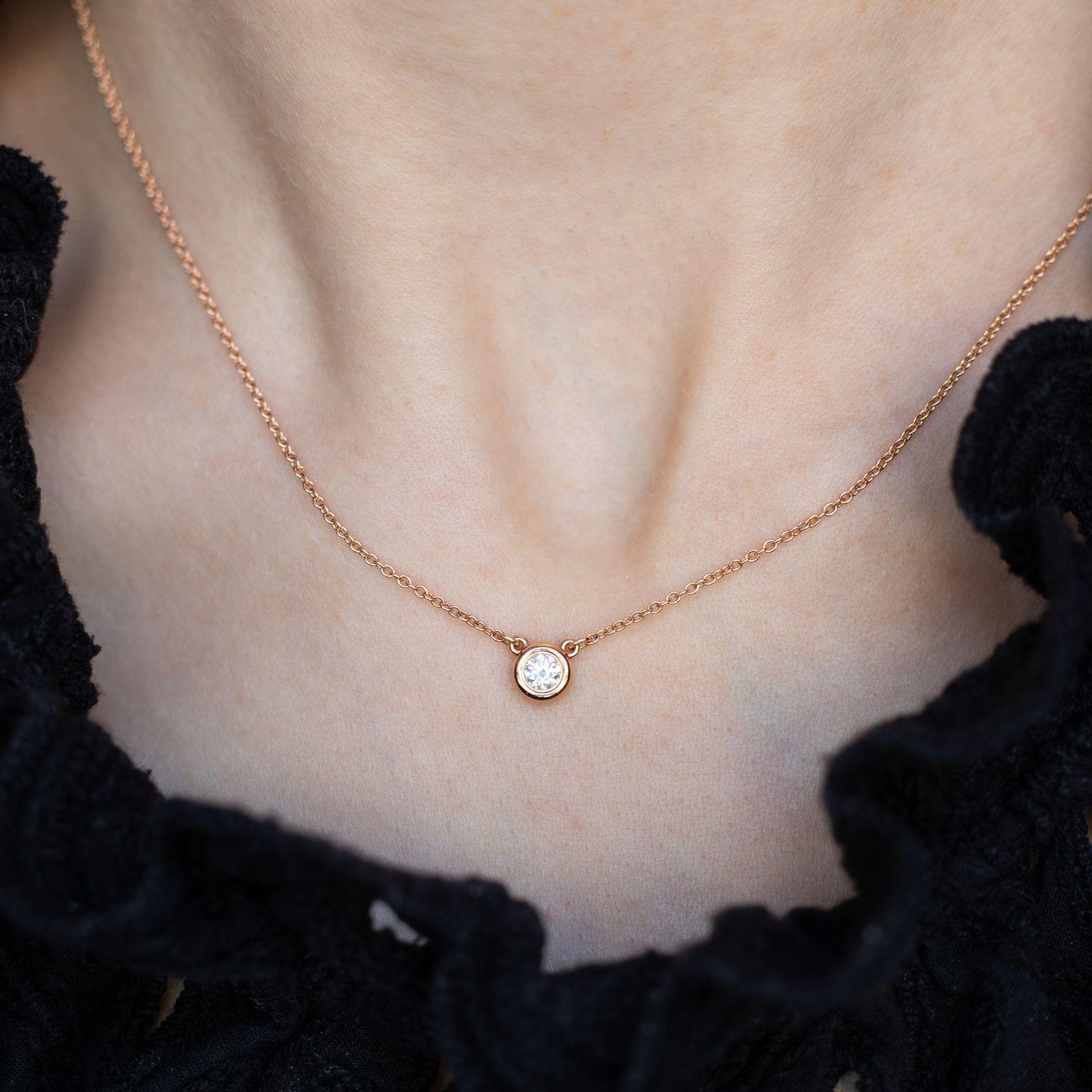 Taglio rotondo Tiffany Elsa Peretti Ciondolo con diamanti e catena in oro rosa 18 carati in vendita