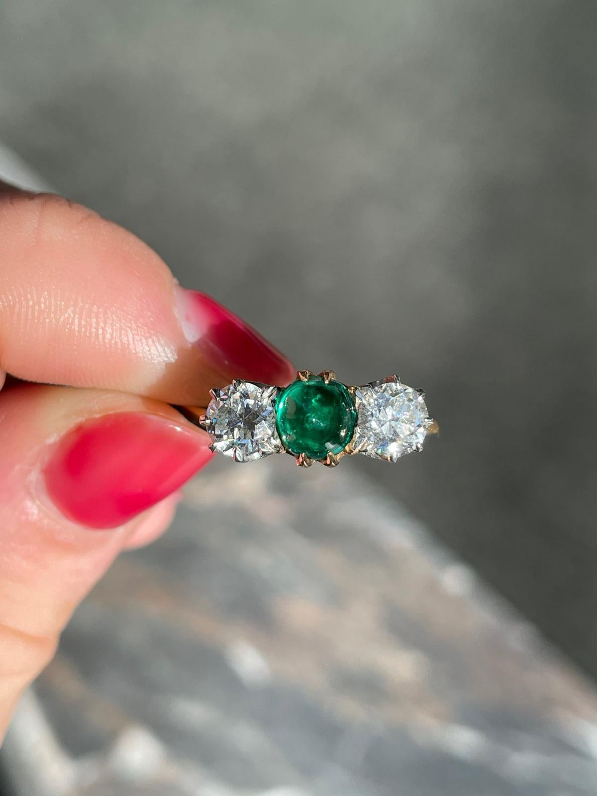 Cabochon Tiffany & Co Emerald Diamond Three Stone Engagement Ring 18 Karat Yellow Gold