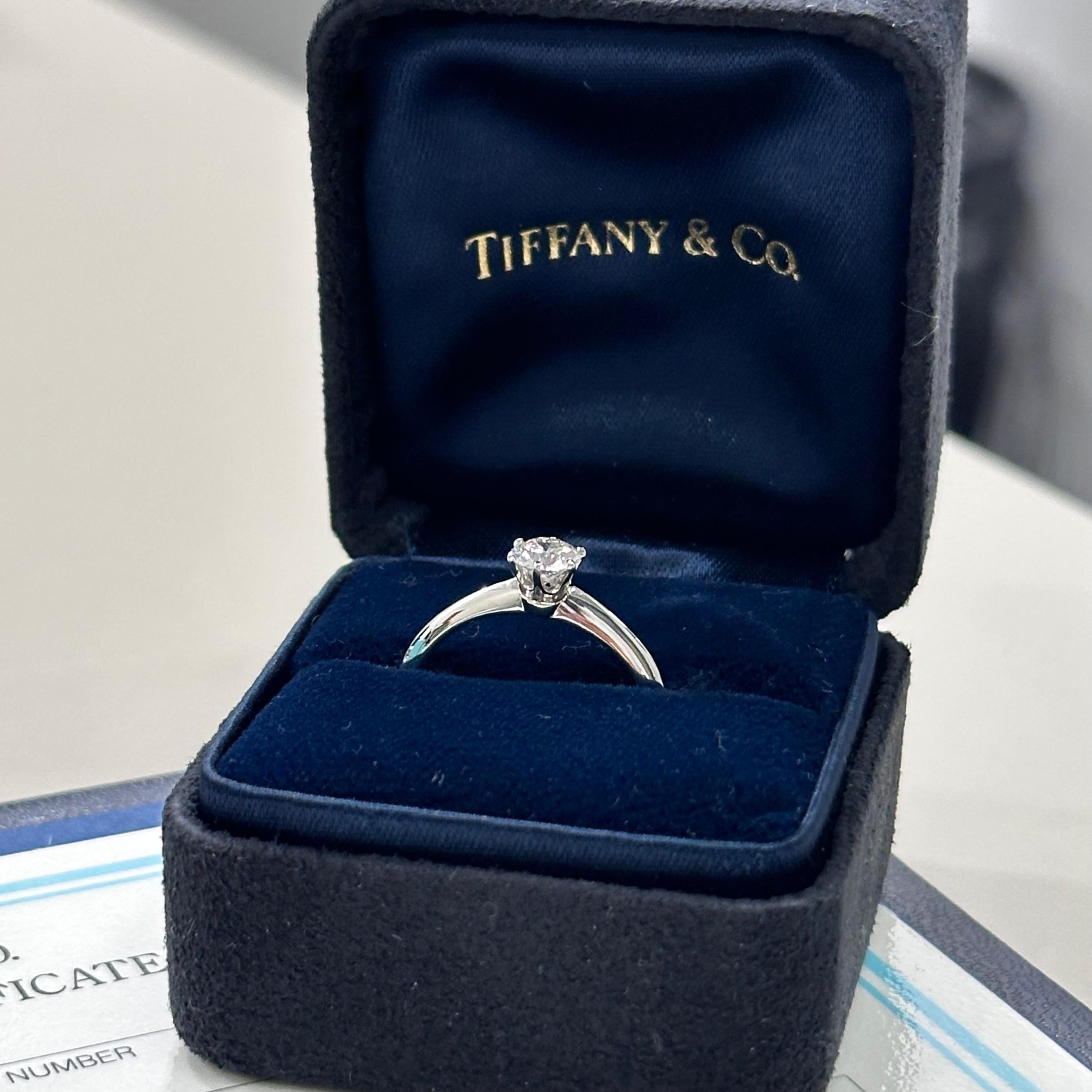 Tiffany Verlobungsring 0,38ct E/VVS2 aus Platin Damen im Angebot