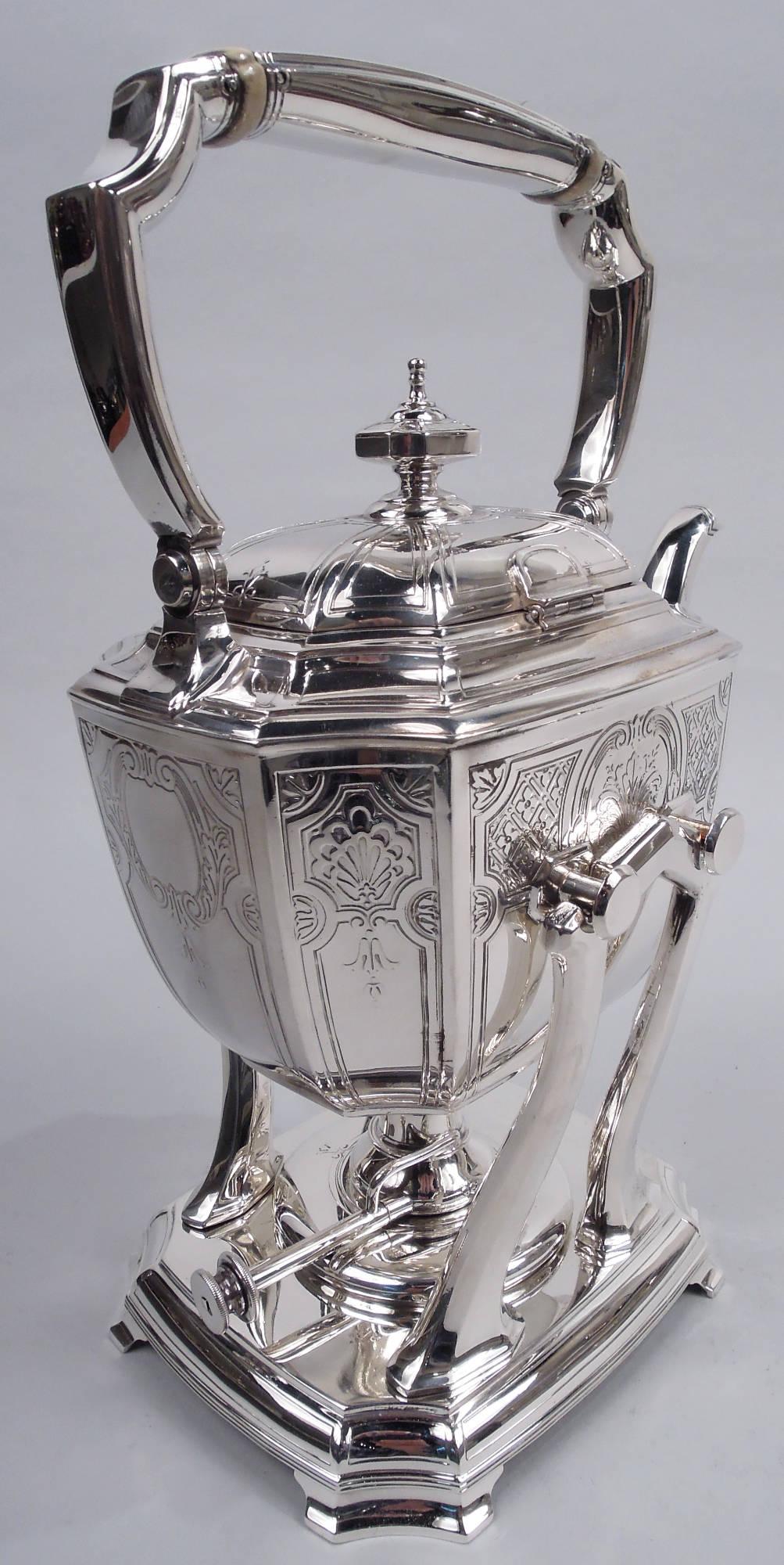 Tiffany Engraved Hampton Sterling Silver Kettle on Stand In Good Condition For Sale In New York, NY