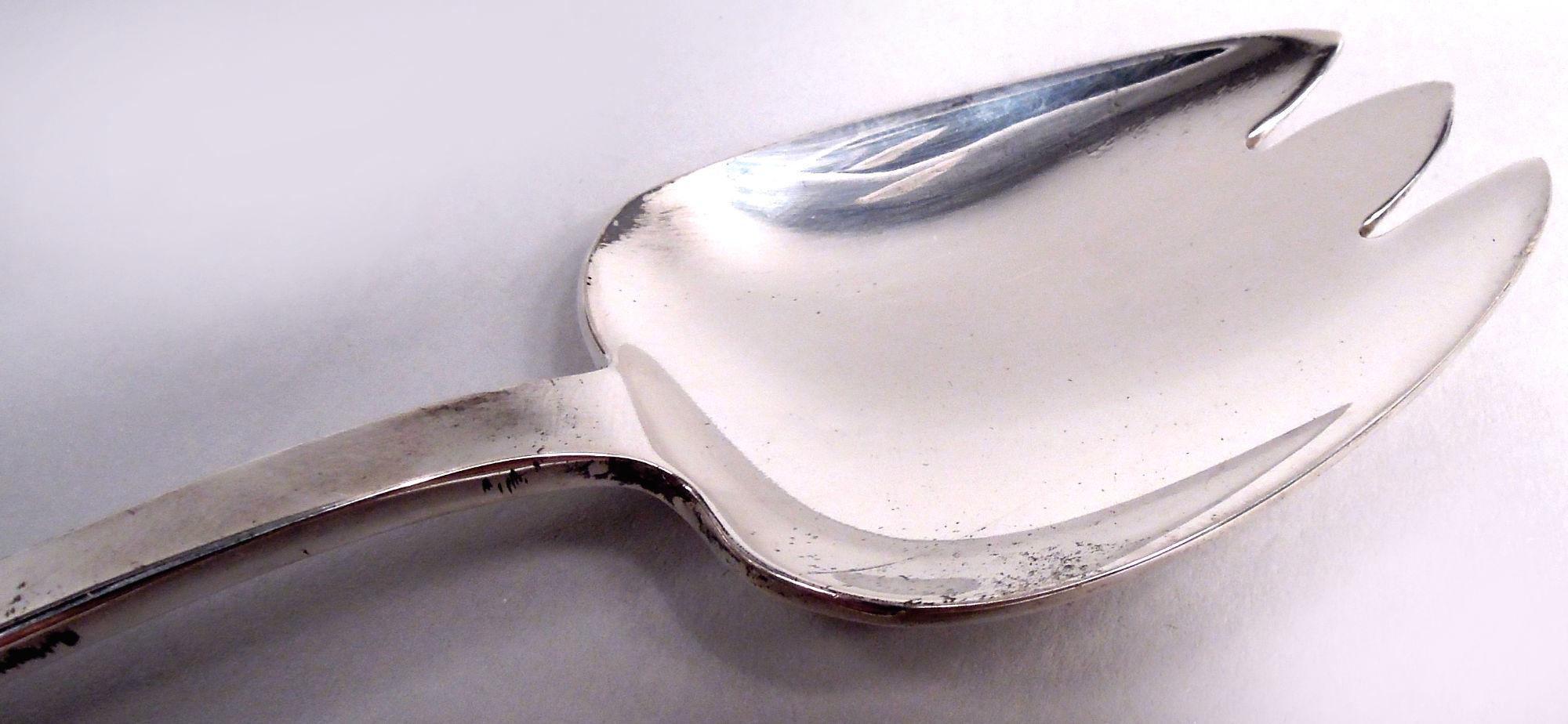 Pinzas para hielo Tiffany Faneuil de plata de ley con mandíbulas de tulipán Estadounidense en venta