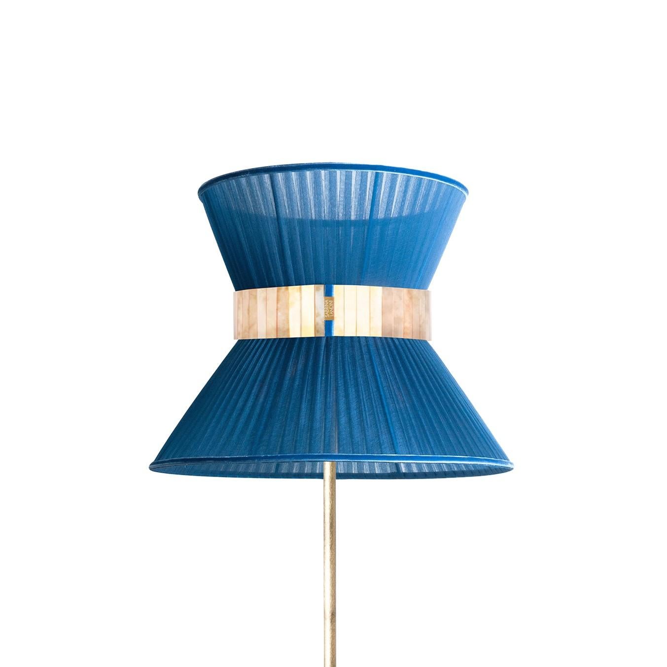 Tiffany the iconic lamp!

For 20 years, we have been committed to offering you unique collections in terms of design and quality. Using an ancestral manufacturing silvering method, all our iconic products are handmade in our atelier in Tuscany,