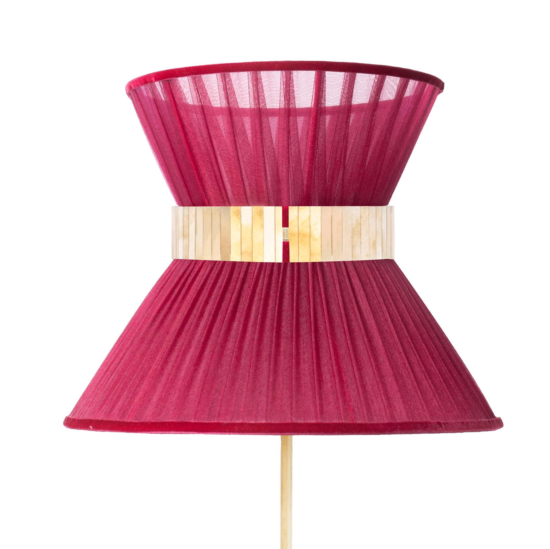 Moderno Lampada da terra Tiffany 80 Ruby Silk, ottone anticato, vetro argentato in vendita