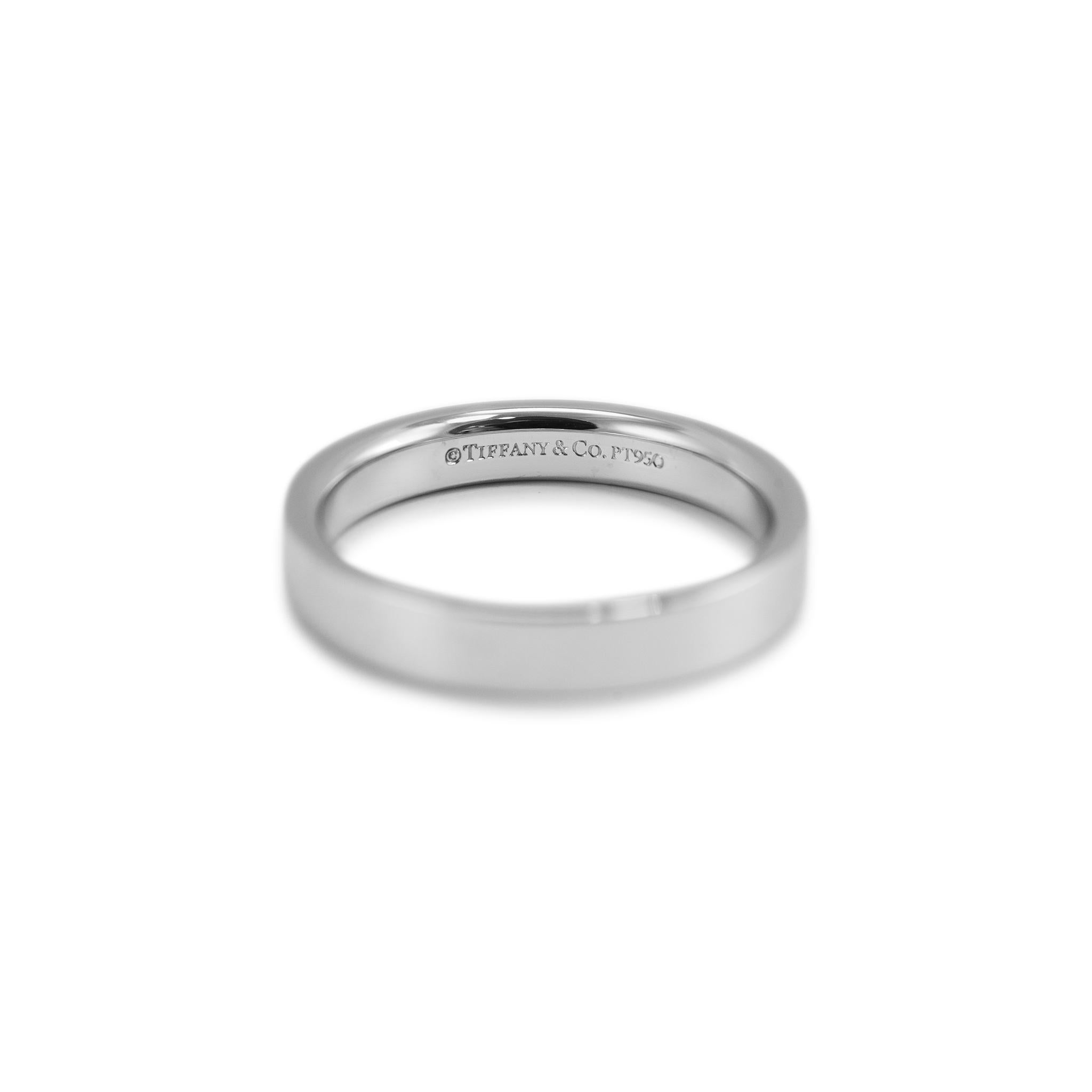 Donna Anello Tiffany Forever Platinum 3MM Wedding Band in vendita