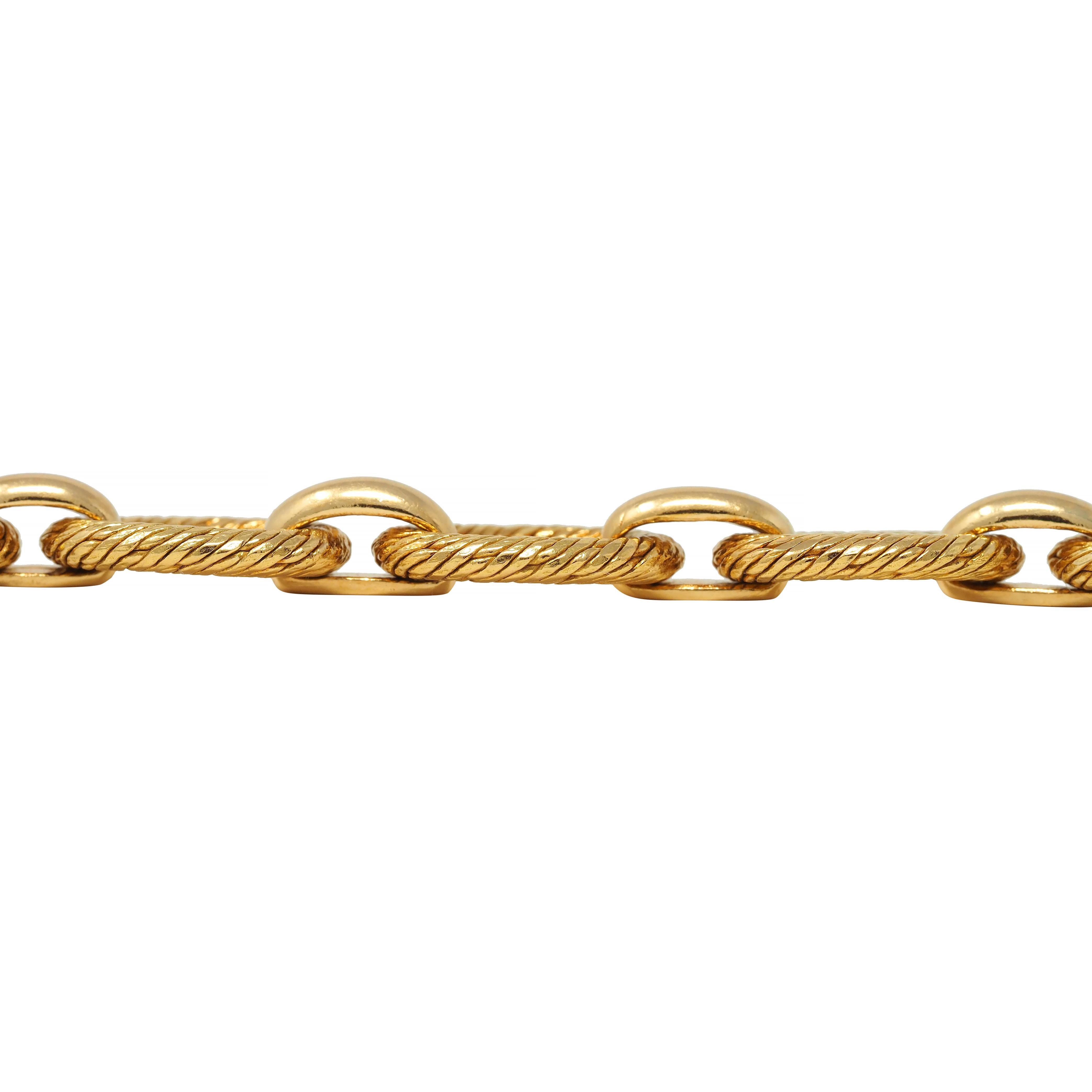 Tiffany French 1960s 18 Karat Yellow Gold Textured Vintage Oval Link Bracelet 7