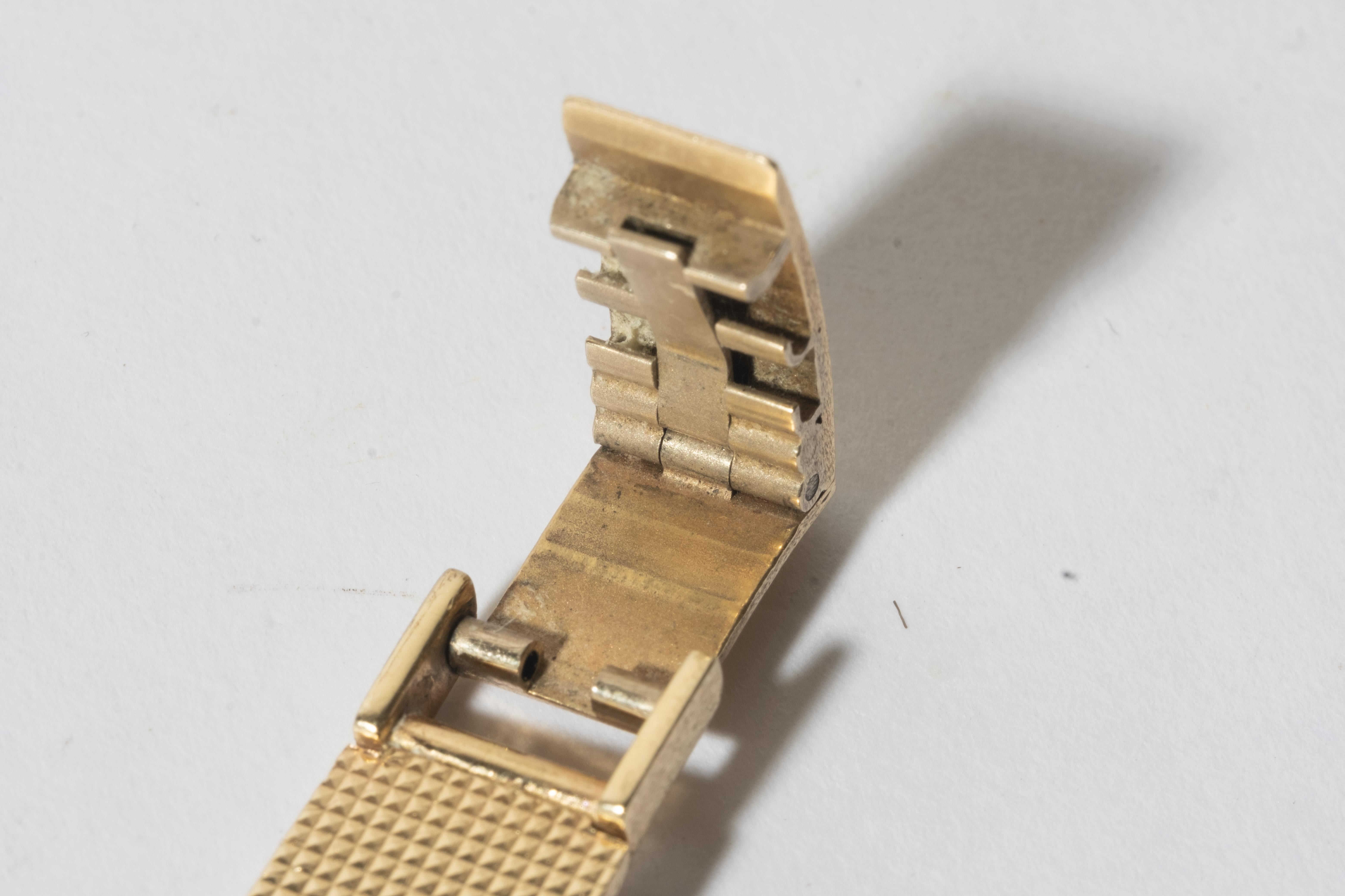 Tiffany/Girard Perregaux Womens 14k Gold Wrist Watch In Good Condition In Kingston, NY