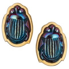 Orecchini con scarabeo in vetro Favrile di Tiffany