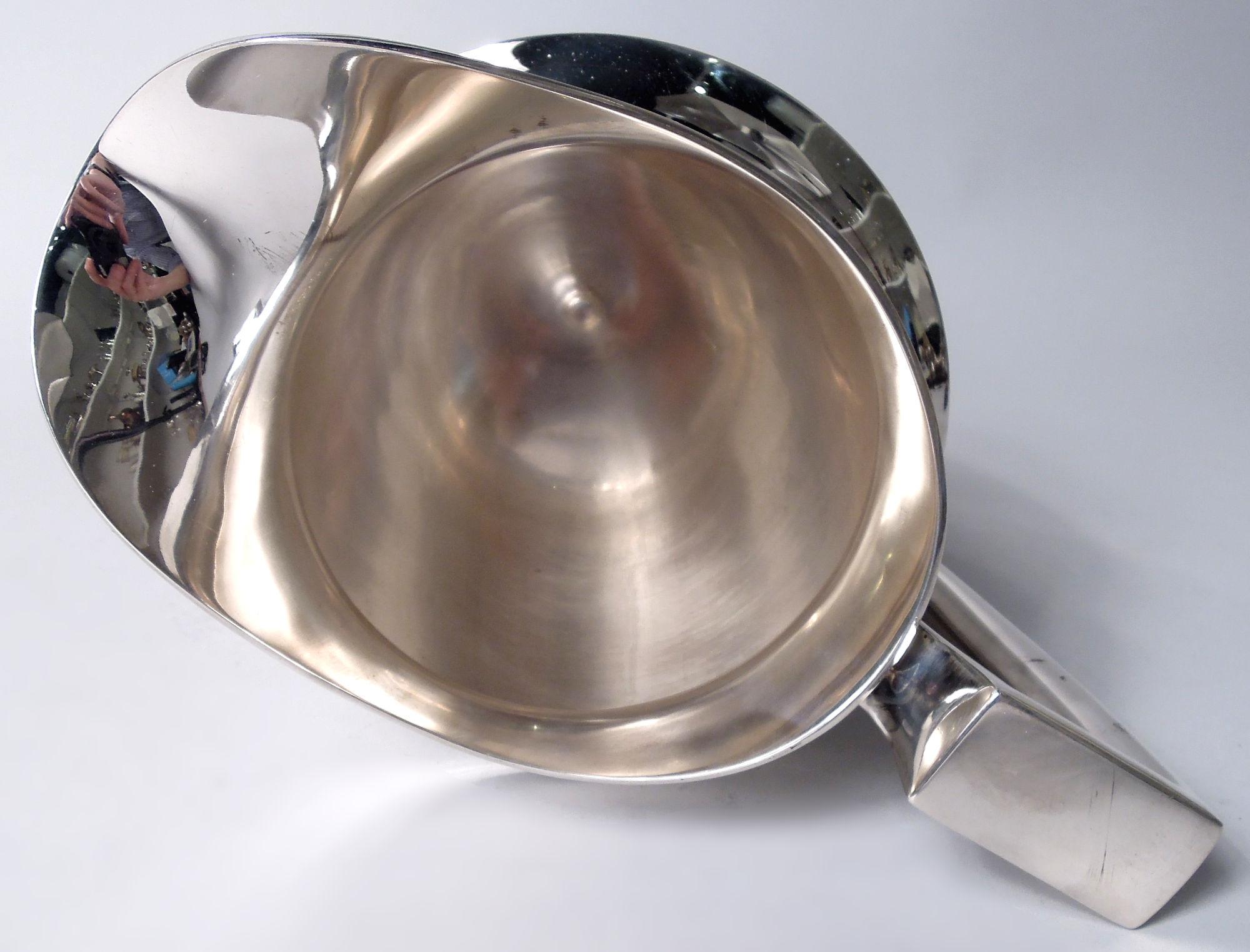 Jarra de agua de plata de ley Tiffany Hamilton en Bueno estado para la venta en New York, NY
