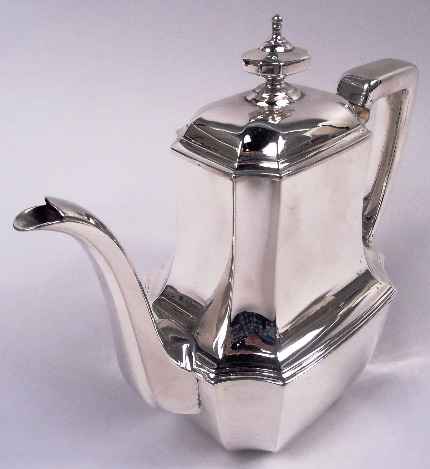 Juego de café y té Tiffany Hampton Art Déco de plata de ley en bandeja Plata esterlina en venta