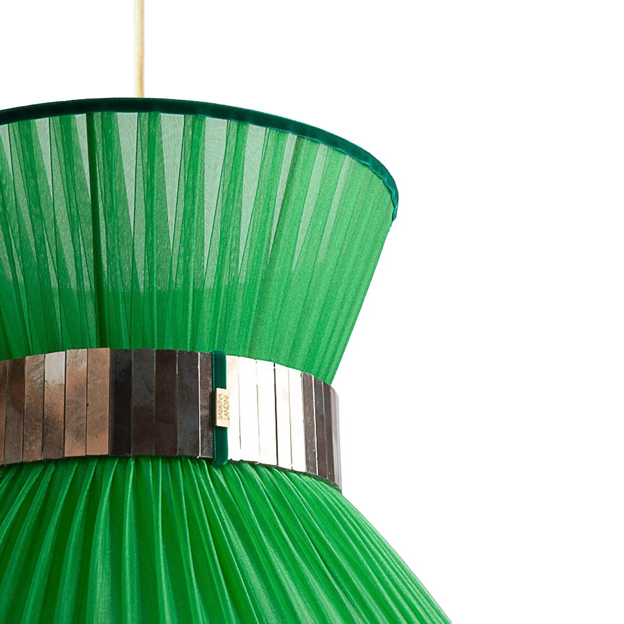 TIFFANY  

Le premier, 
Audrey a inspiré l'emblématique

Voici l'époustouflante collection de lampes Tiffany de Sabrina.
Année après année, Sabrina Landini perpétue son savoir-faire exceptionnel en offrant bien plus qu'une lampe, une touche
