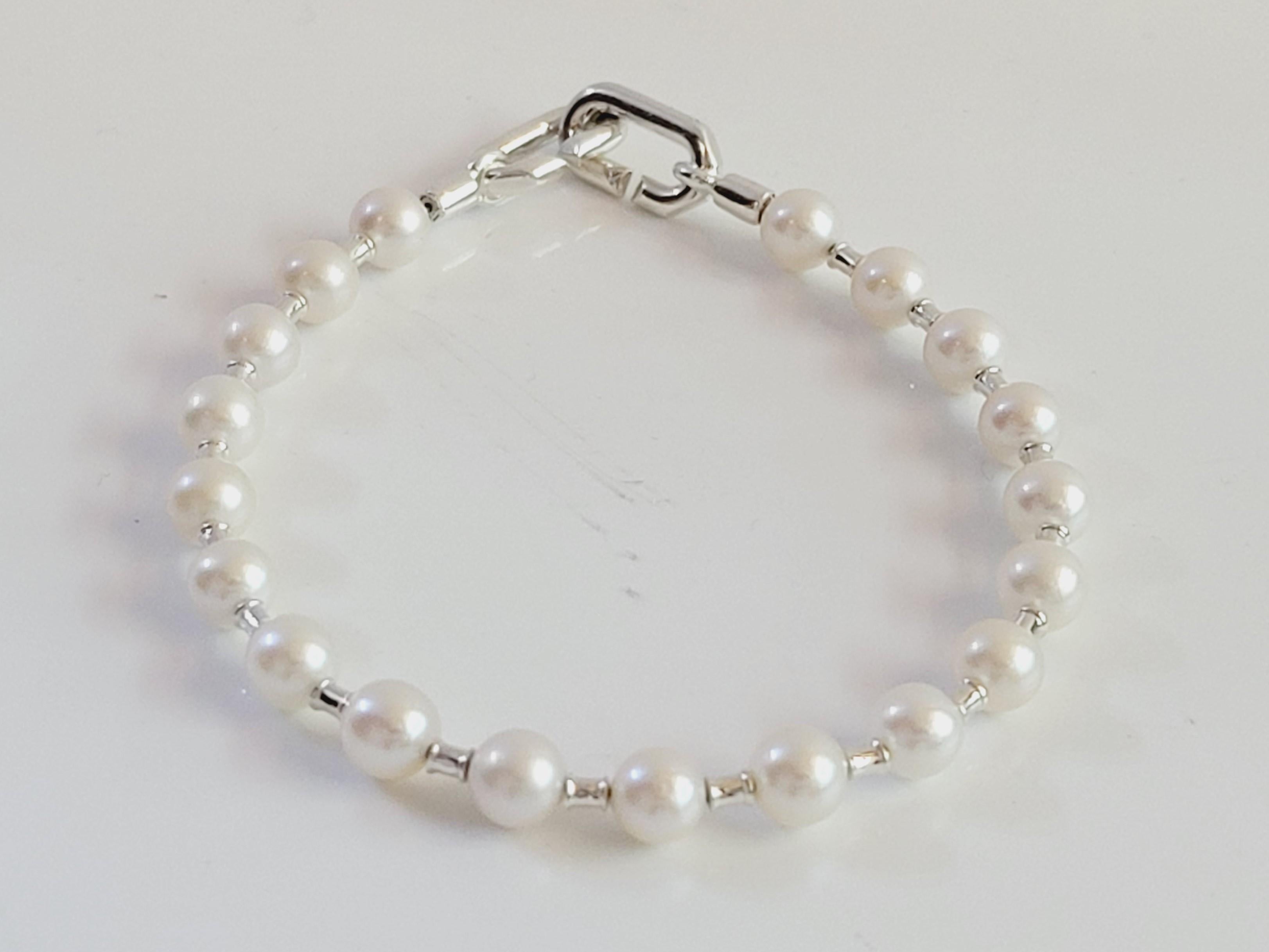 Round Cut Tiffany Hard Wear Pearl Bracelet in Silver, 5-6 mm