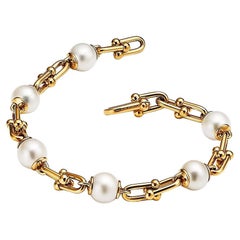 Tiffany HardWear Link Bracelet in 18k Yellow Gold with Freshwater Pearls