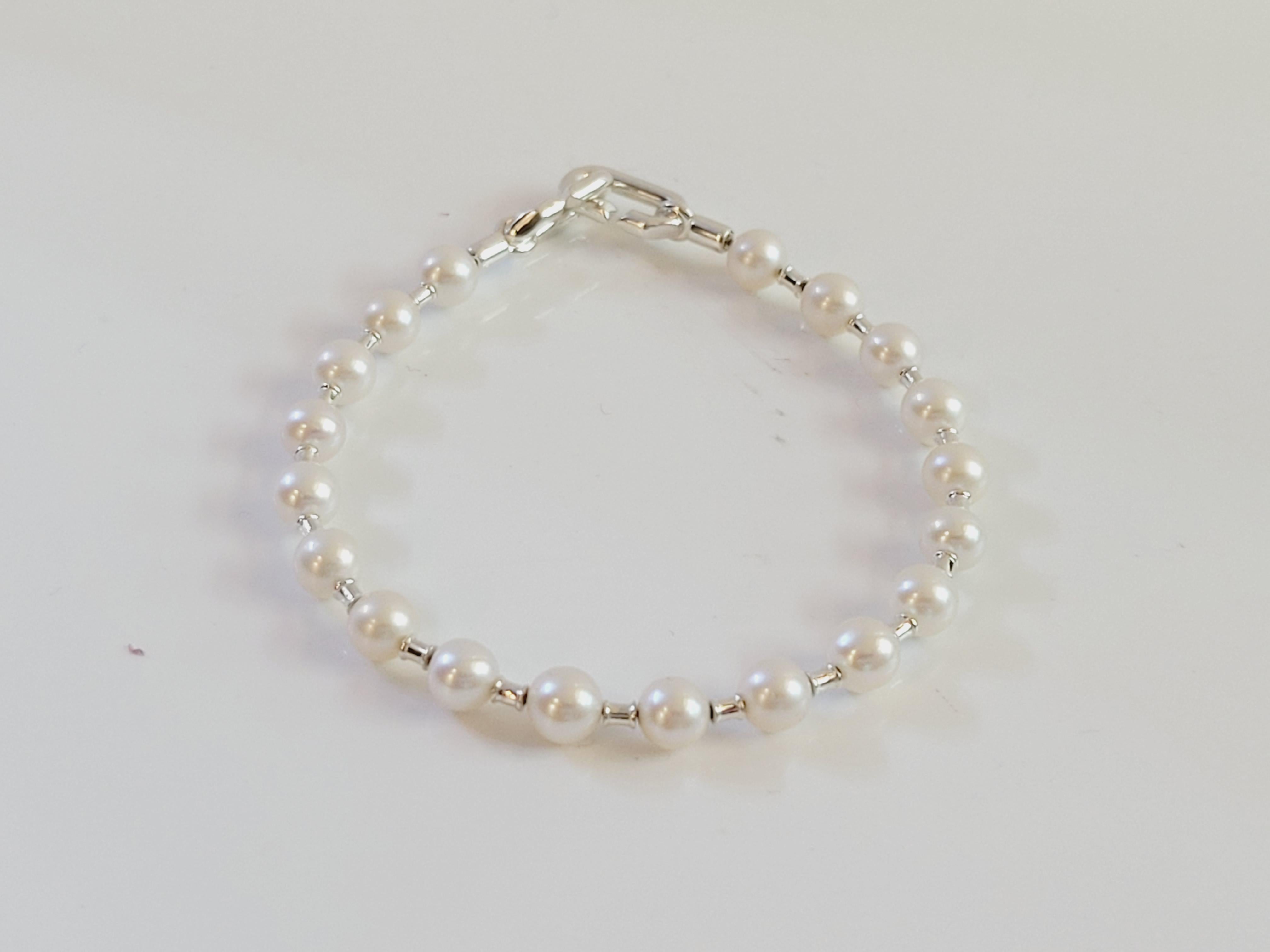 Taille ronde Tiffany Bracelet perles durs en argent, 5 à 6 mm