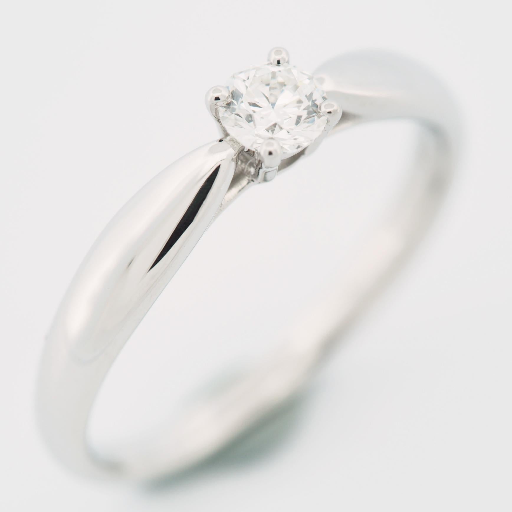 Item: Tiffany Harmony Solitaire Diamond Ring 
Stones: Diamond / 0.21ct
Color: G
Clarity:VS1
Polish: Excellent
Symmetry: Excellent
Fluorescence: None
Metal: Platinum 950
Ring Size: US SIZE 5.75 UK SIZE K 3/4
Internal Diameter: 16.40 mm
Measurements: