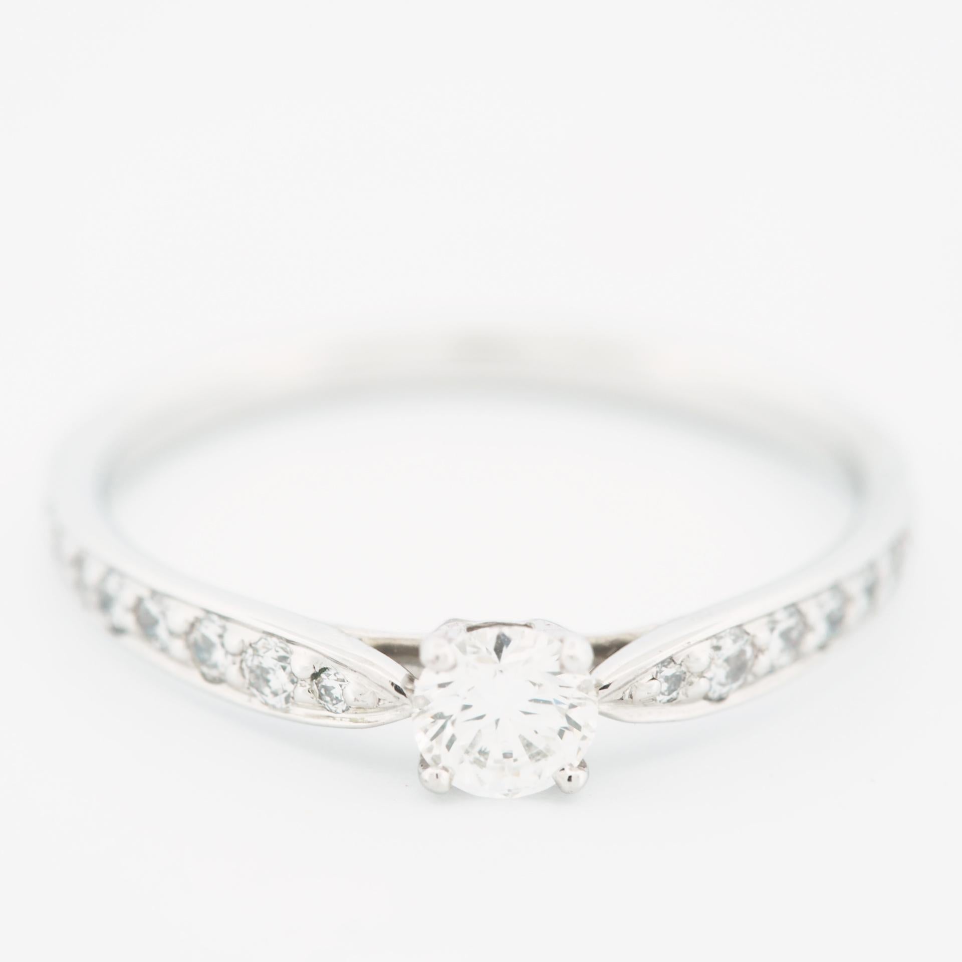 Tiffany Harmony 0.23ct Solitaire Diamond Ring PT950 with 18 Pave Diamonds In Good Condition In Kobe, Hyogo