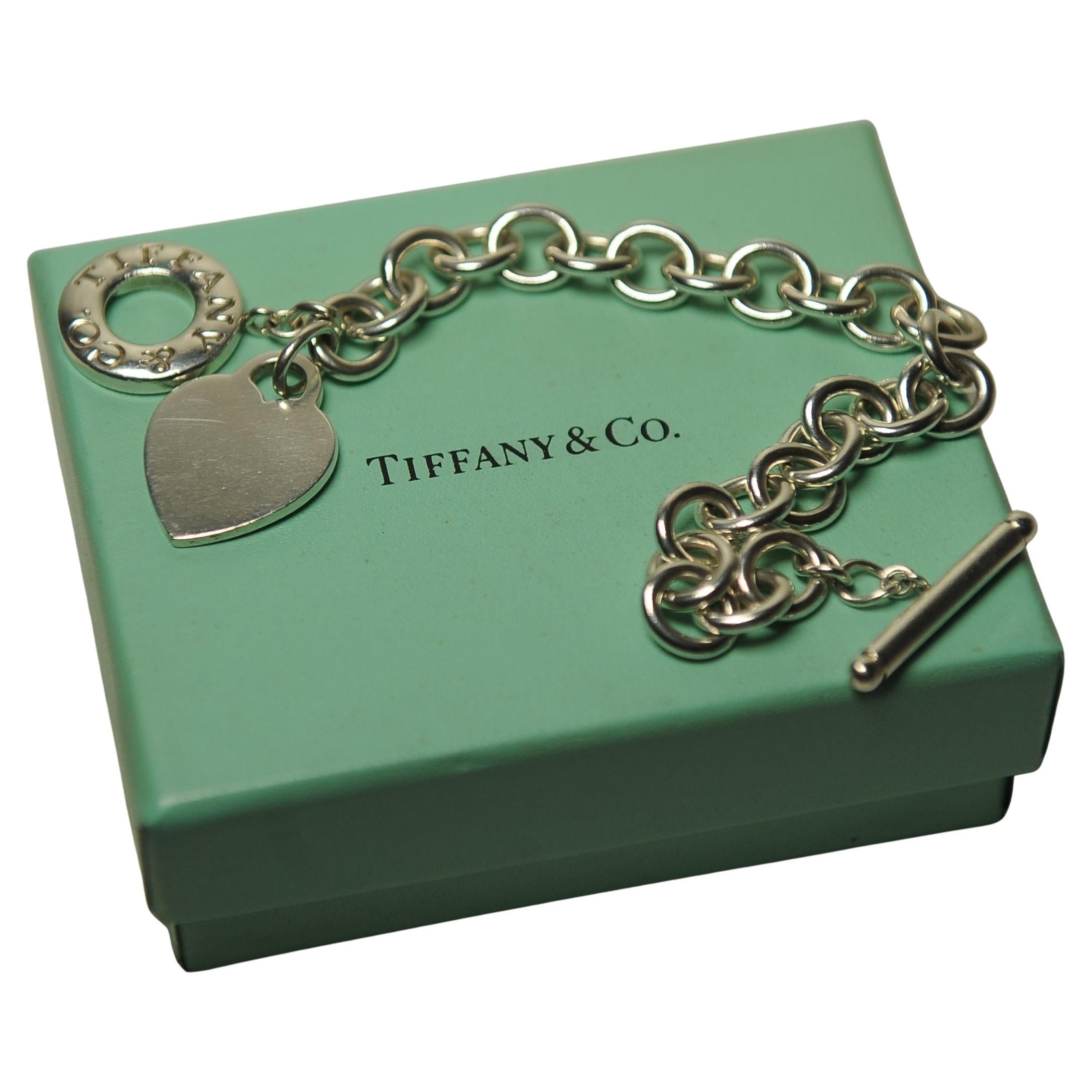 Tiffany Heart Bracelet Sterling Silver, Stamped Tiffany & Co In Original Box In Good Condition For Sale In Reading, Berkshire