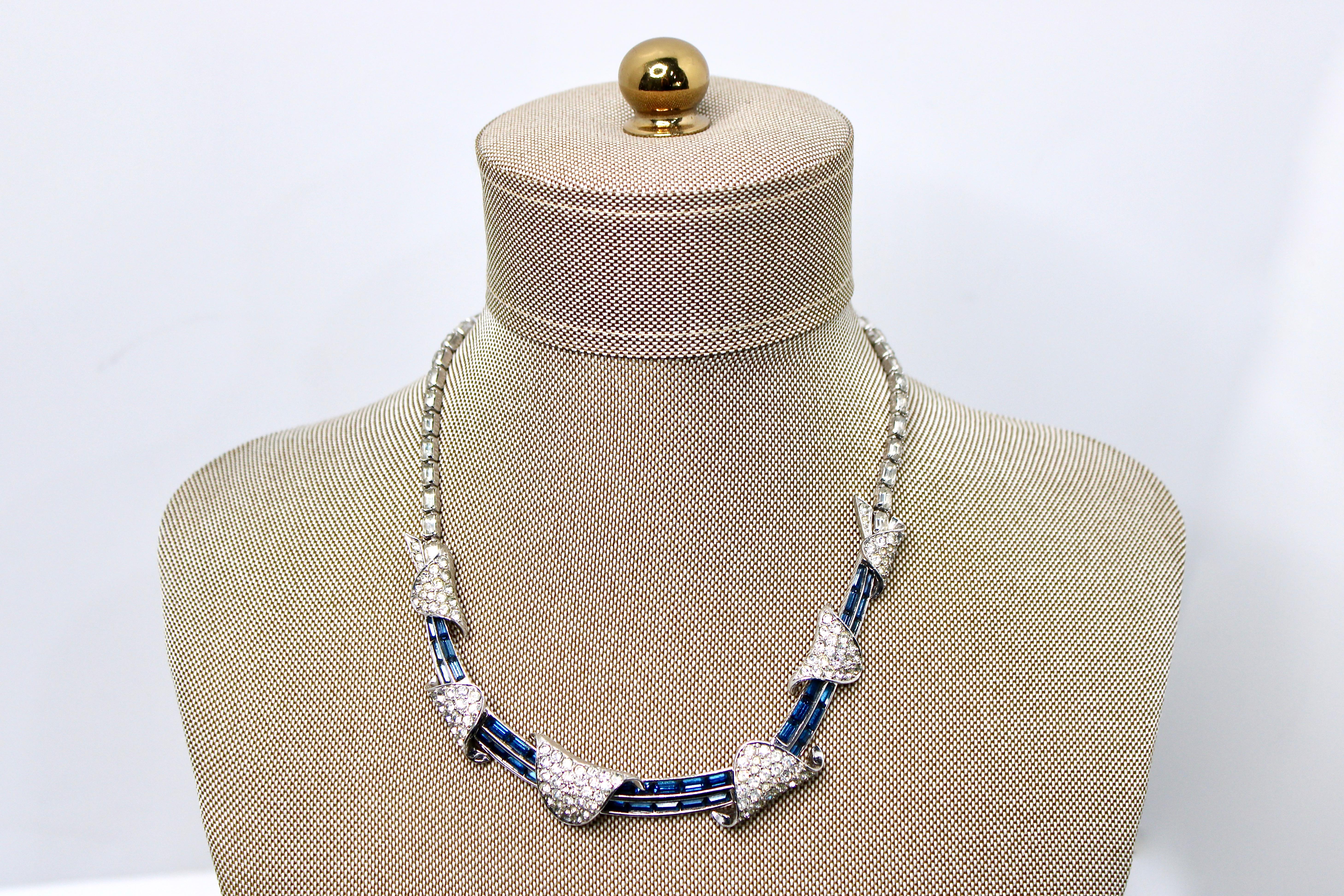 Collier en saphir et or blanc 14k d'inspiration Whiting circa 1970 en vente 4