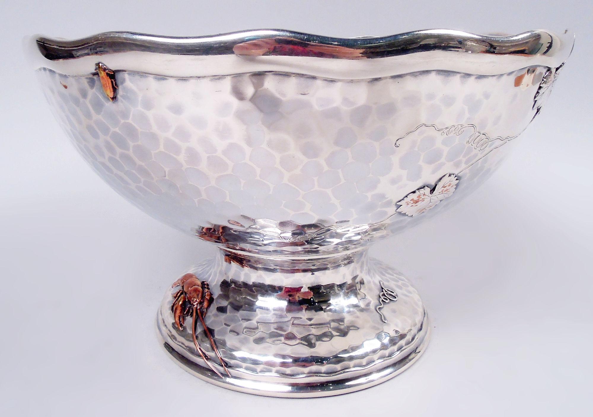 Tiffany Japonesque Gemischte Metall Käfer & Schmetterling Tafelaufsatz Schale (Japonismus) im Angebot