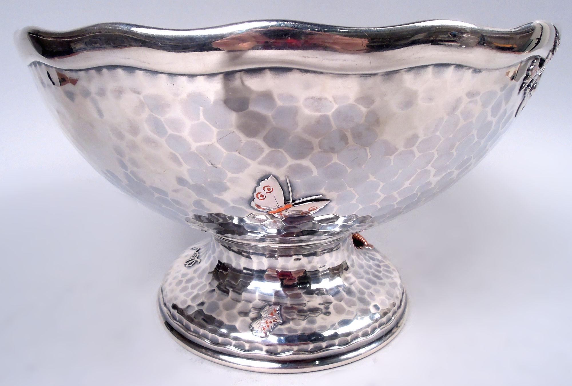 Tiffany Japonesque Gemischte Metall Käfer & Schmetterling Tafelaufsatz Schale (amerikanisch) im Angebot