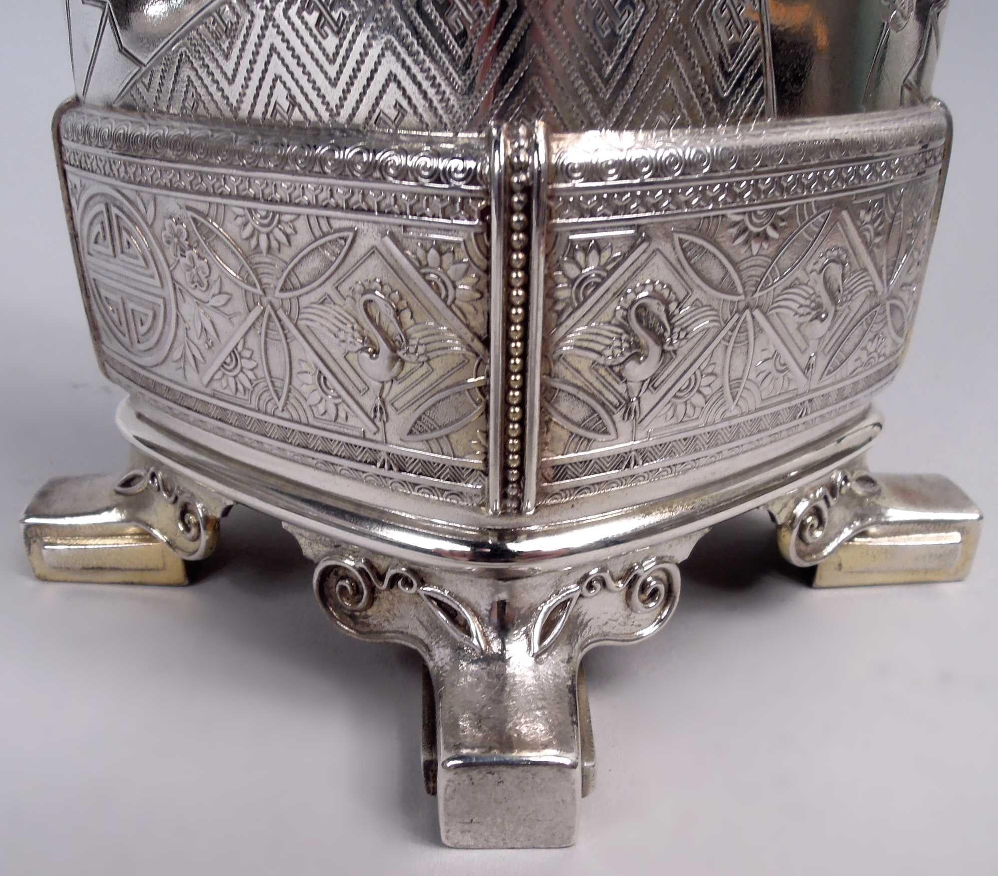 Tiffany Japonesque Sterling Silber Vase mit frühen Union Square Marke im Angebot 2