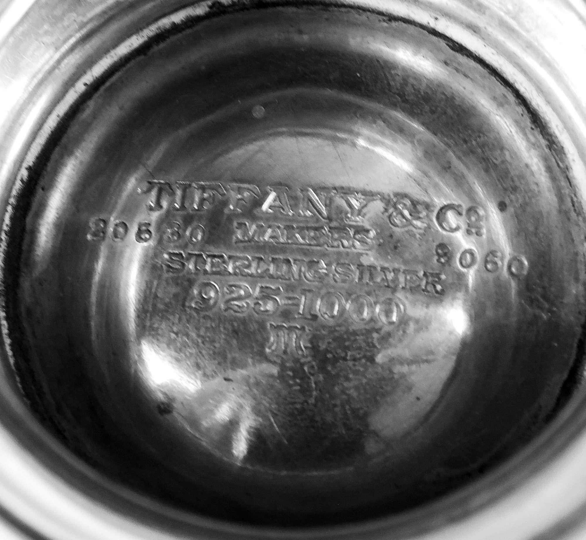 Argento 925 Vaso Tiffany grande in argento massiccio Art Deco americano da 16 pollici in vendita