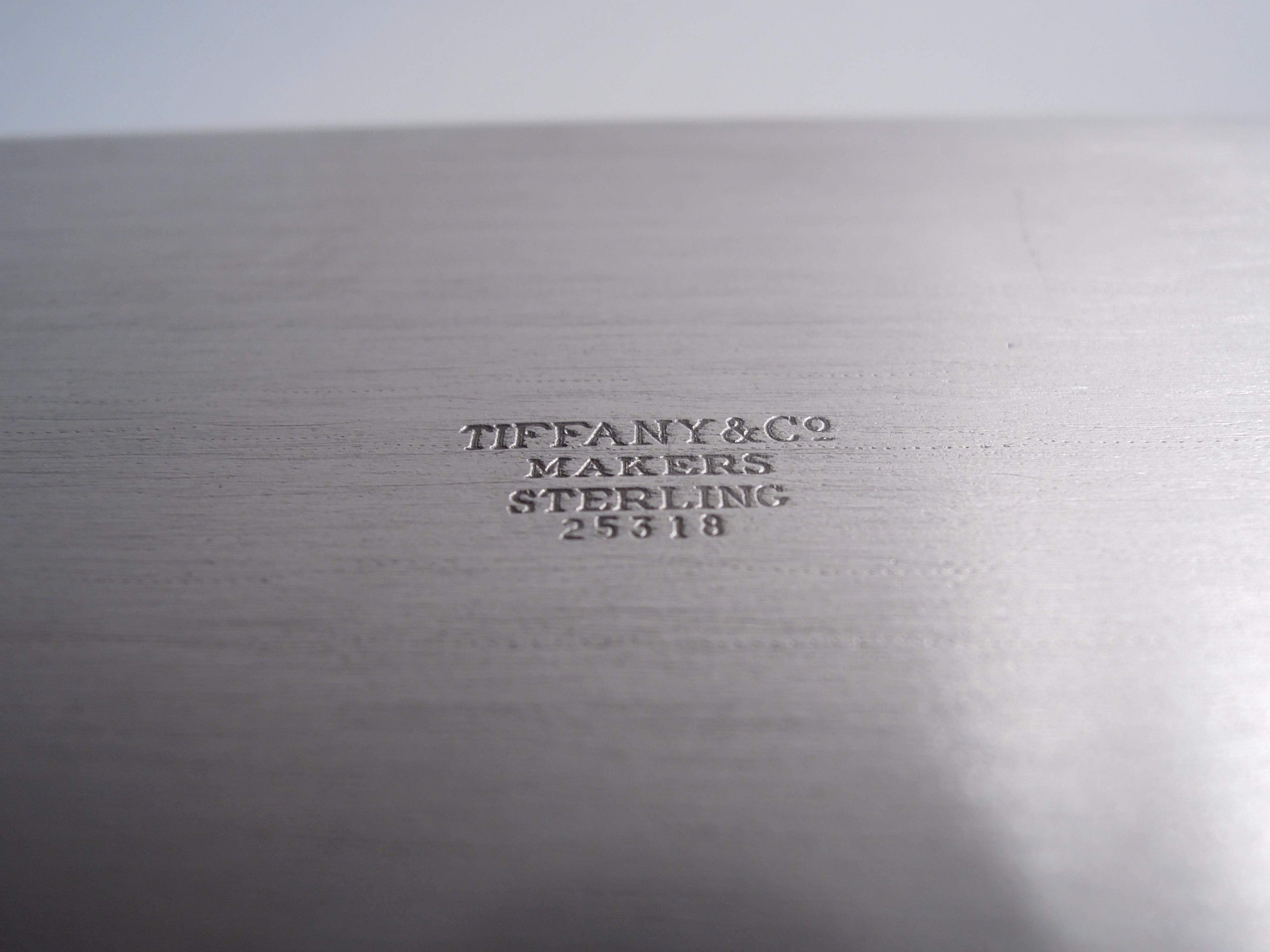 Caja Tiffany grande de plata de ley moderna de mediados de siglo 1