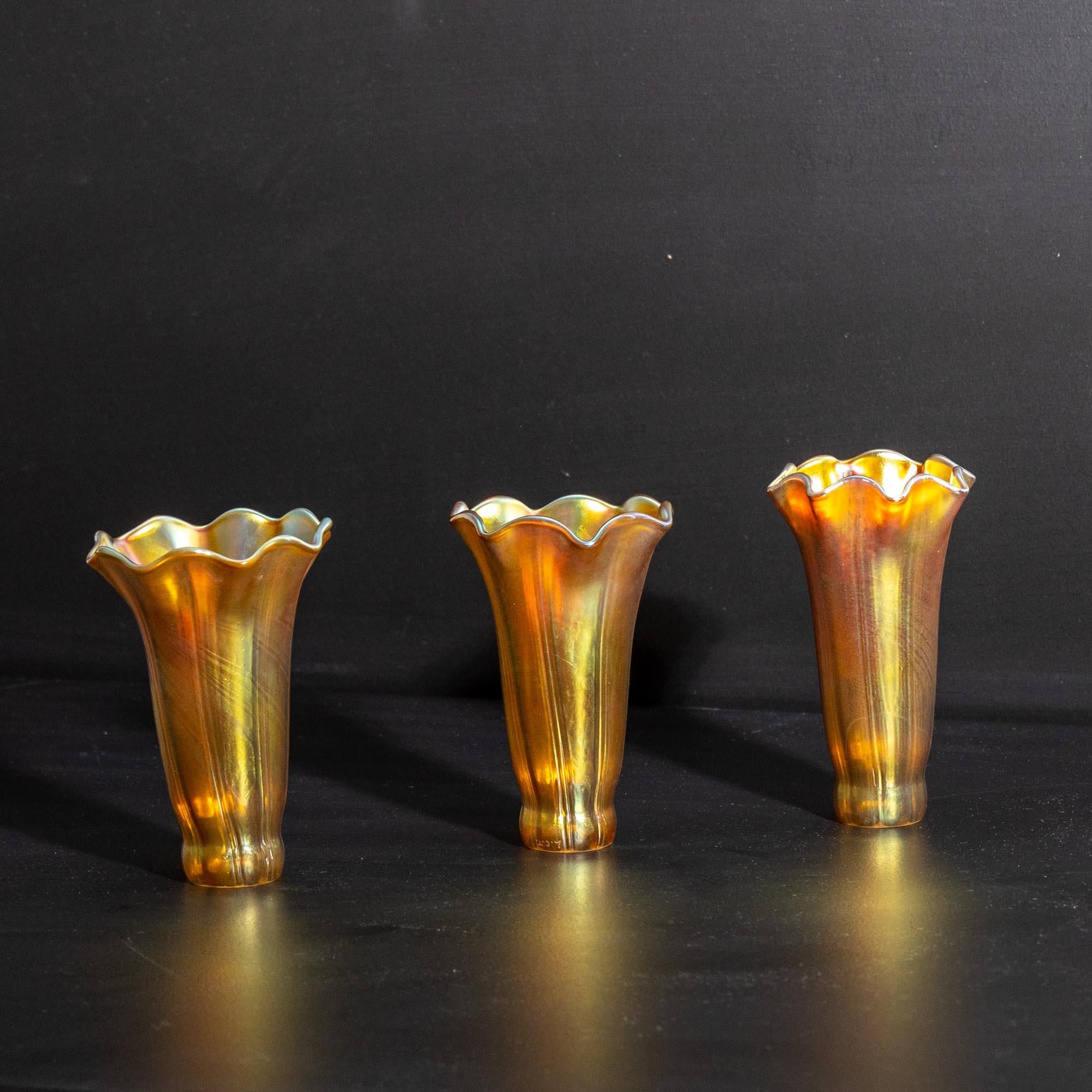 Early 20th Century Three Tiffany Lily Lampshades, Glass, original replacement parts, circa 1900 For Sale