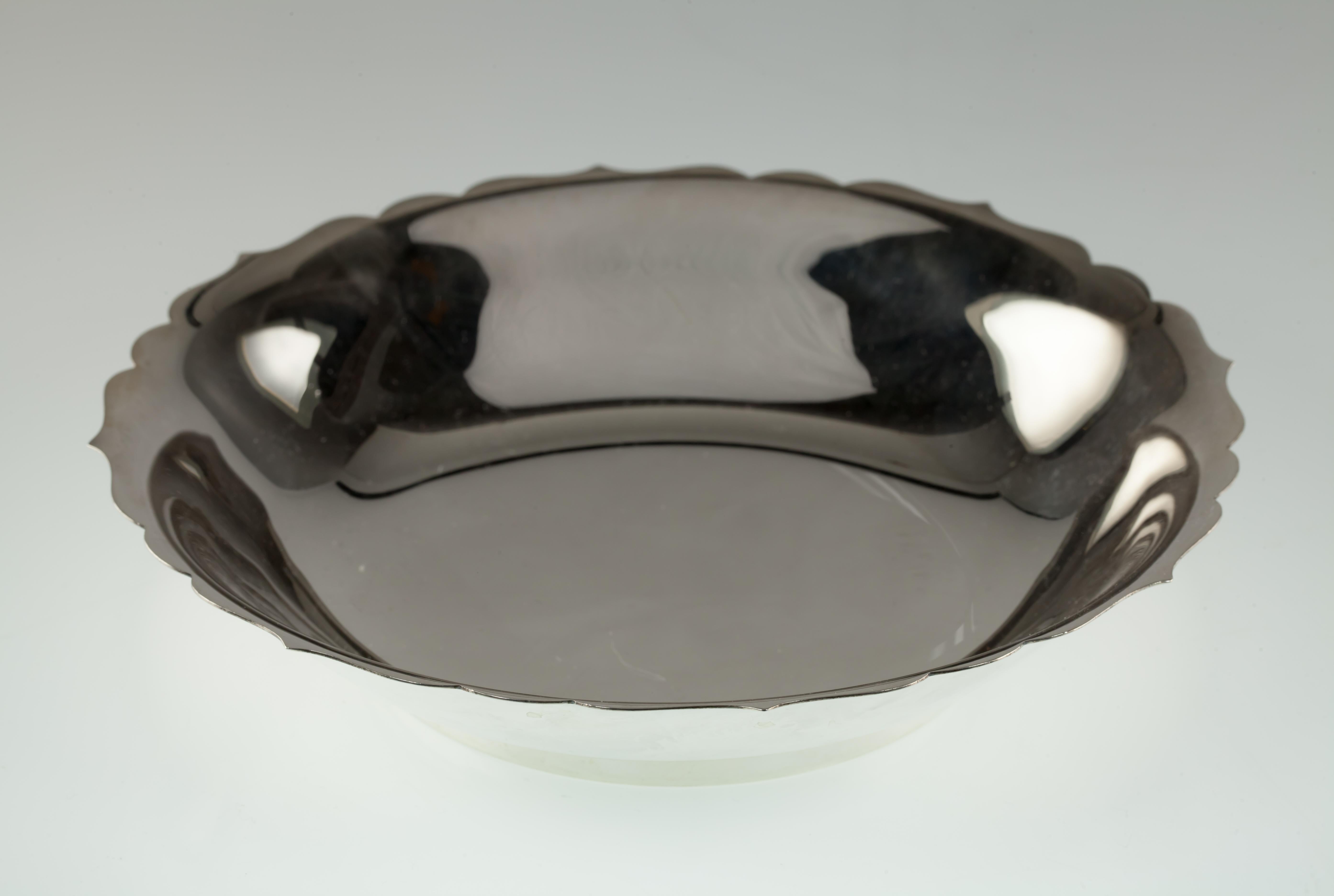  Tiffany Makers Candy Dish-Tablett aus Sterlingsilber mit Wellenschliffkante und Wellenschliffkante 7,125