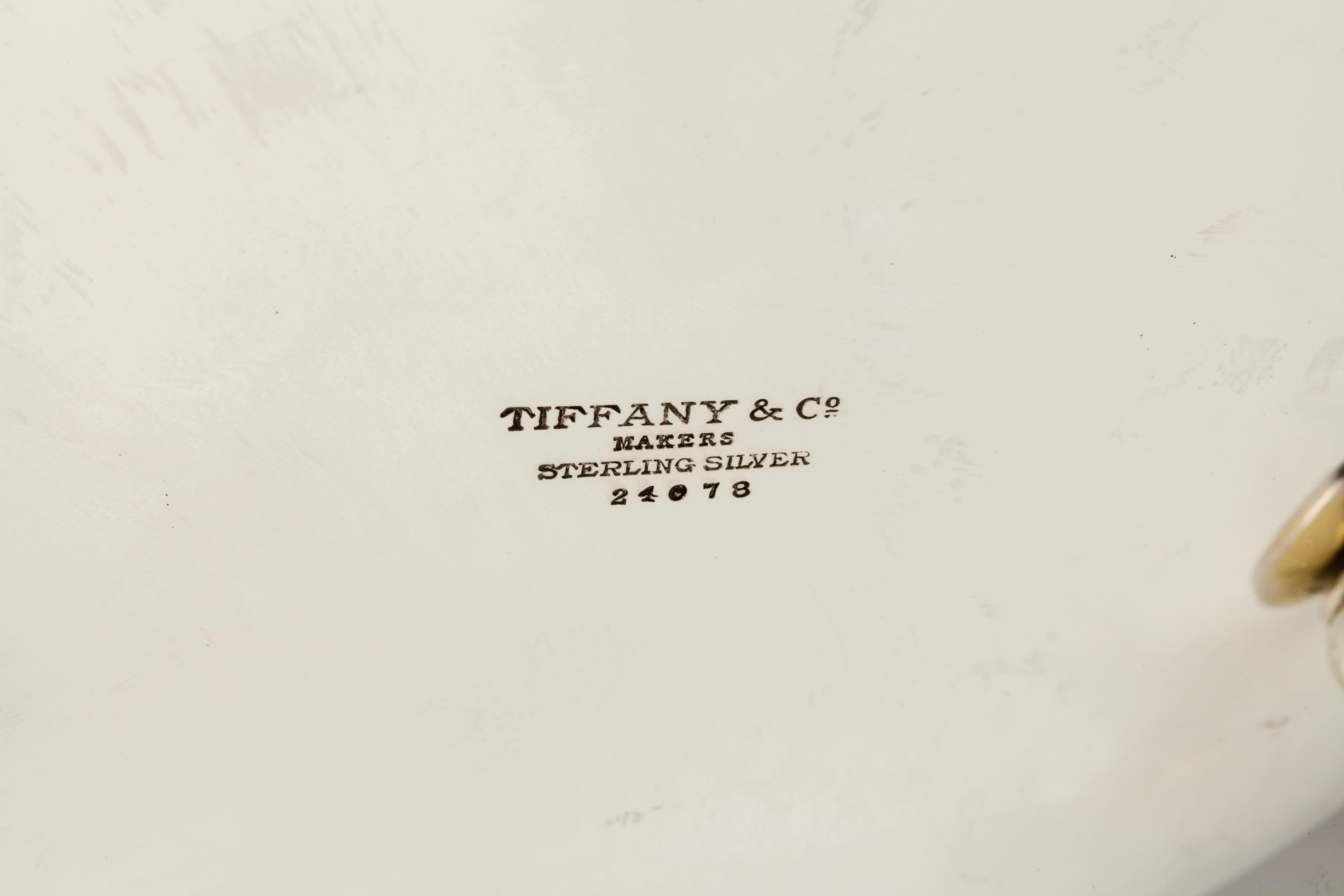 Große Monteith-Schale von Tiffany Makers aus Sterlingsilber in wunderschönem Zustand! im Angebot 2