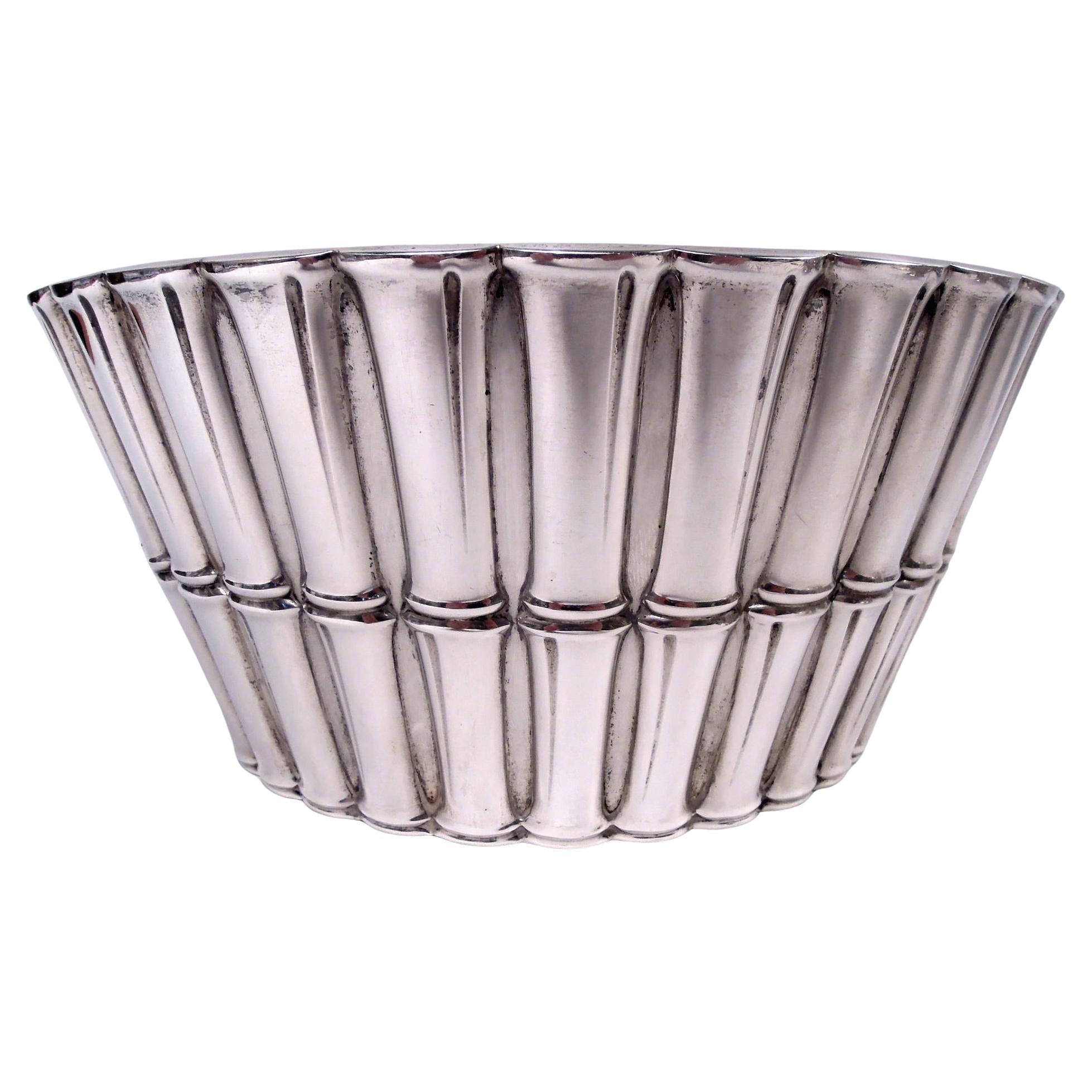 Seau à glace Tiffany Midcentury Modern à motif de bambou désirable en vente