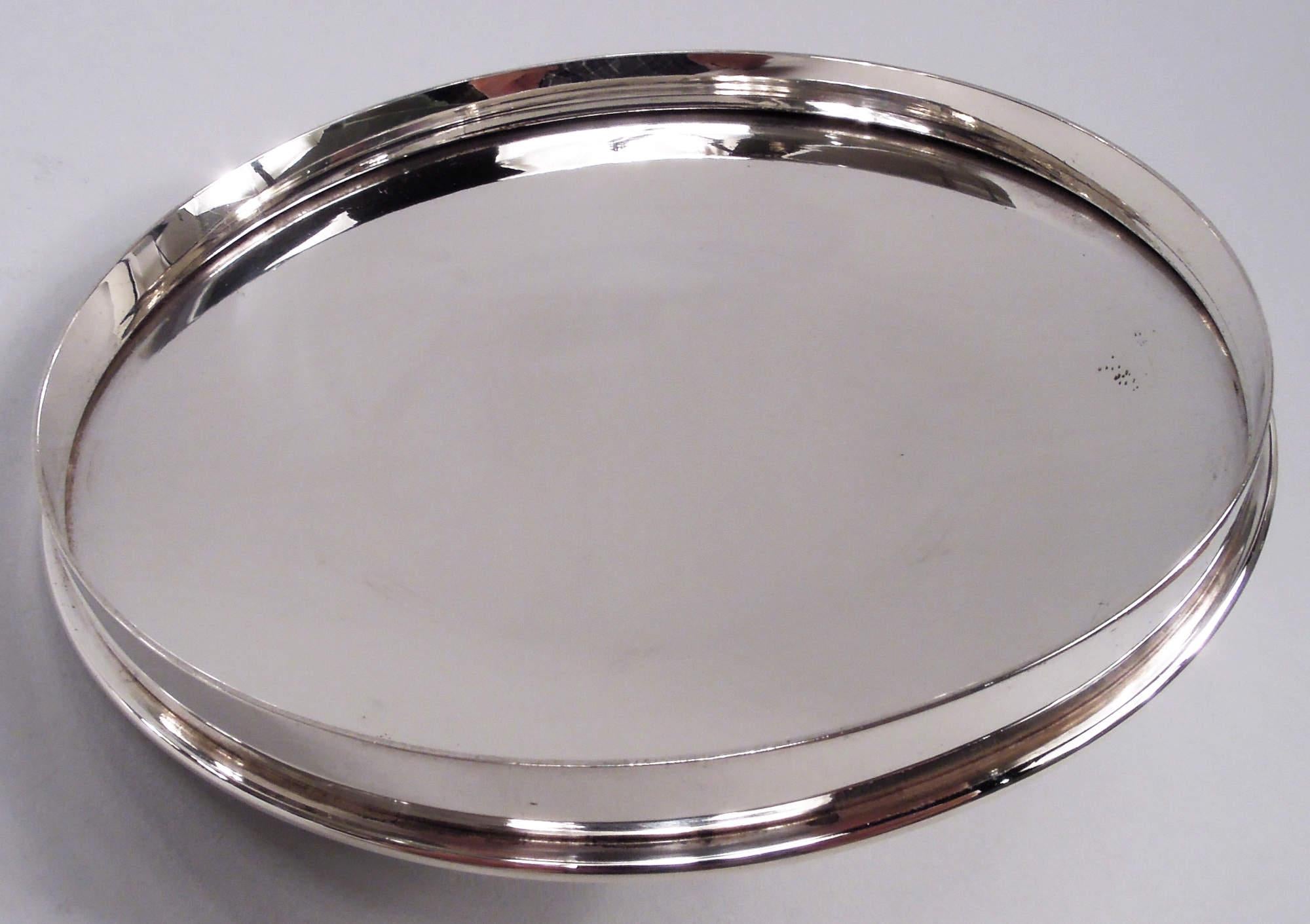 20th Century Tiffany Midcentury Modern Sterling Silver Bowl with Strawberry Finial