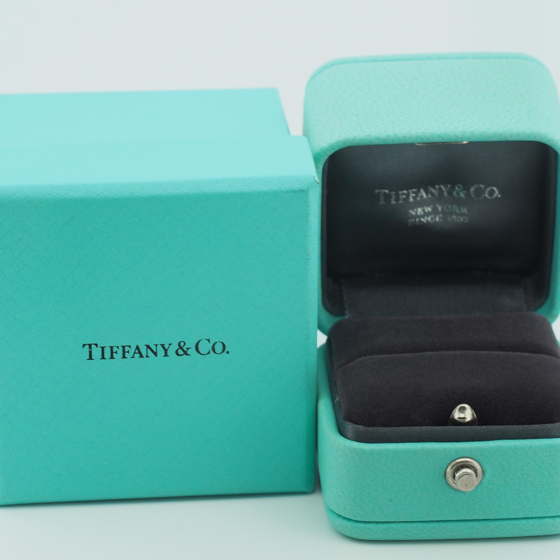 Tiffany Milgrain 2mm Wedding Band Ring Platinum 950 US 7.25 For Sale 2