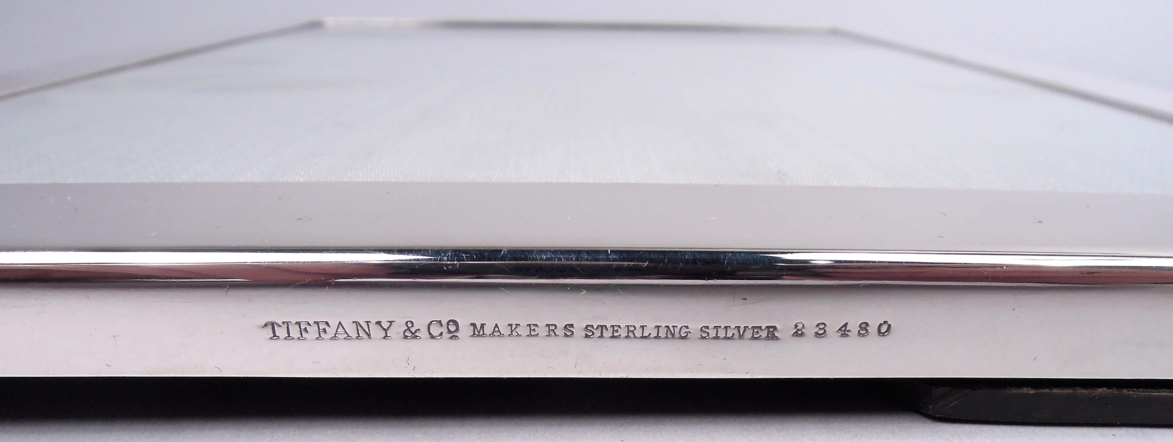 Cadre moderne en argent sterling pour portrait ou tableau de paysage de Tiffany Bon état - En vente à New York, NY