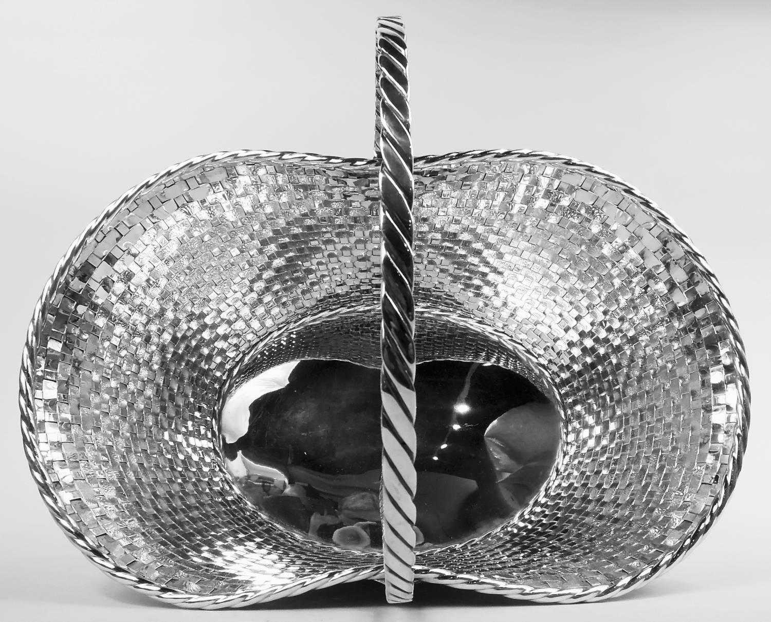 Cesta de picnic de plata de ley moderna Tiffany Enfriador de vino siglo XX en venta