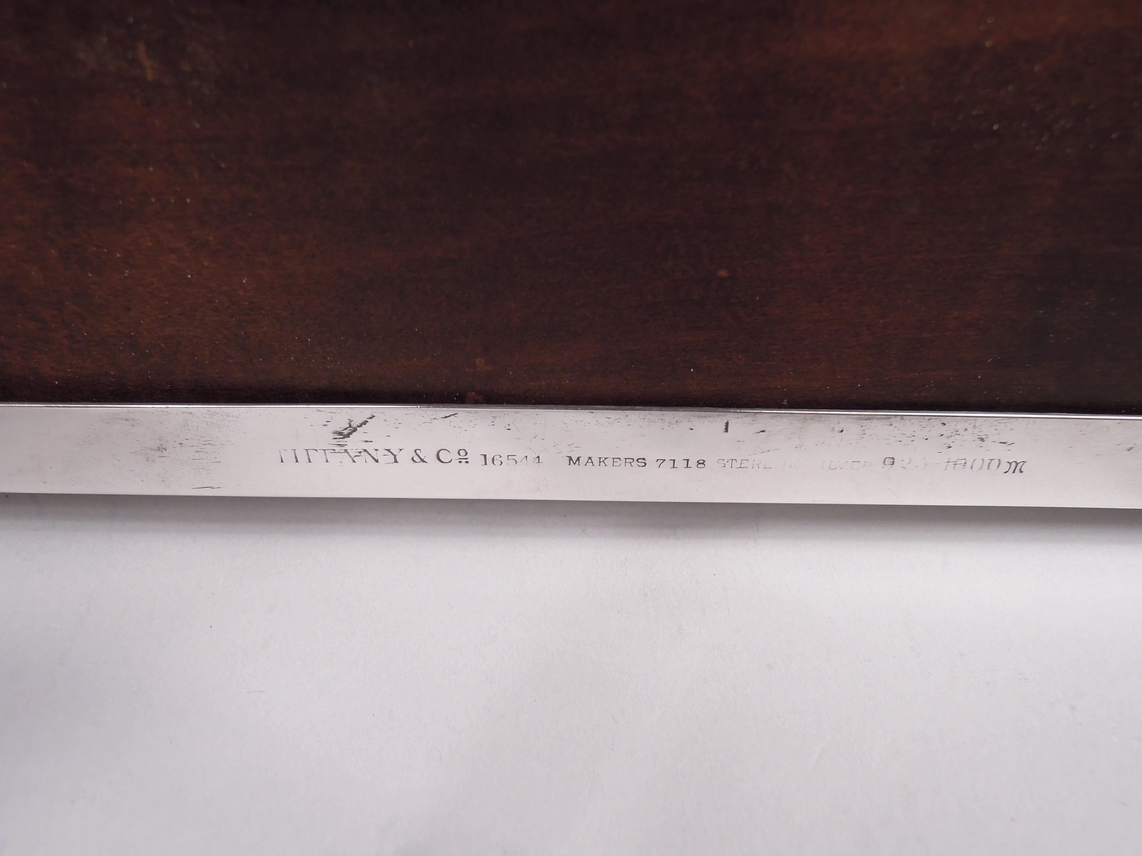 Tiffany Modern Sterling Silver Picture Frame In Good Condition For Sale In New York, NY