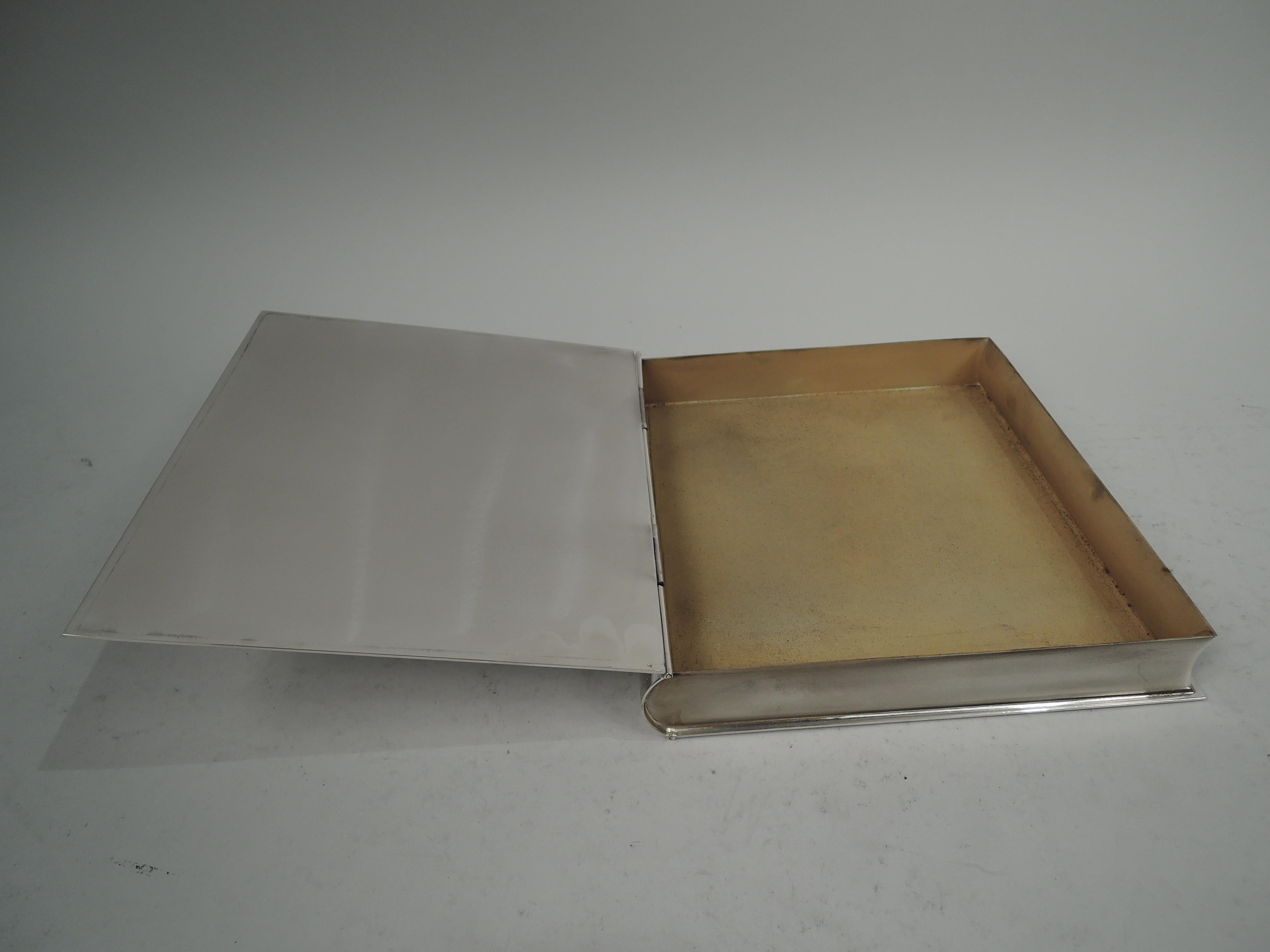Tiffany Modern Sterling Silver Trompe-l’Oeil Book-Form Box In Good Condition For Sale In New York, NY