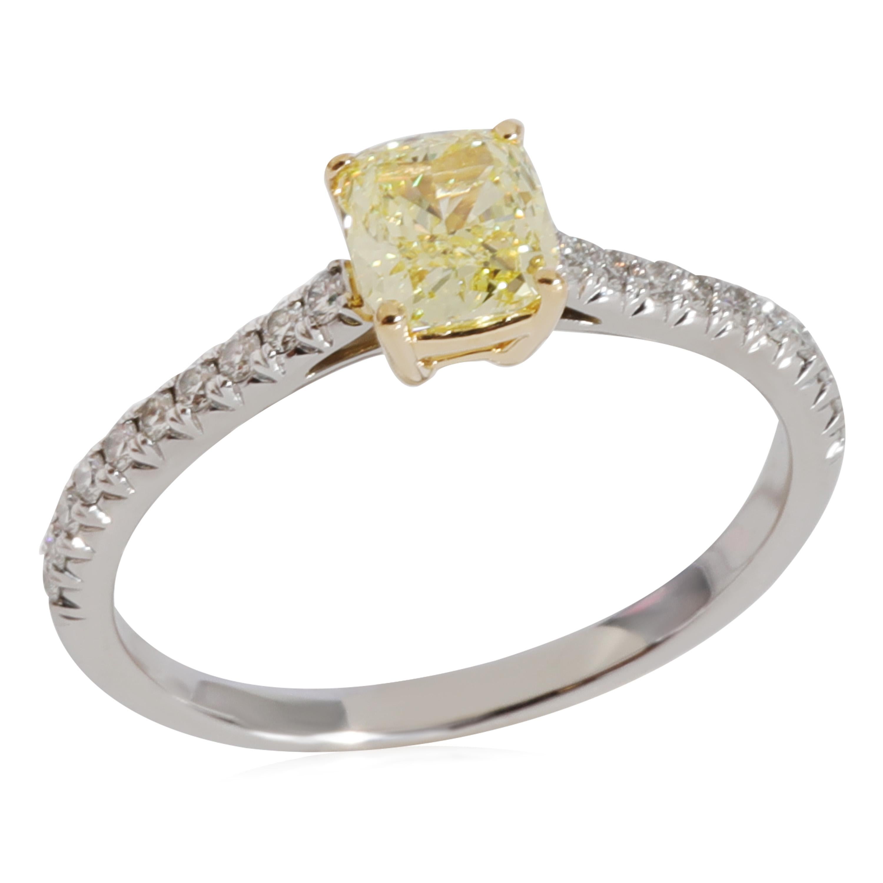 Tiffany Novo Fancy Gelb Diamant Verlobung in 18k Gold/Platin 0,92 CTW

PRIMÄRE DETAILS
SKU: 124952
Auflistung Titel: Tiffany Novo Fancy Gelb Diamant Verlobung in 18k Gold/Platin 0,92 CTW
Zustand Beschreibung: Verkauft für 10400 USD. In