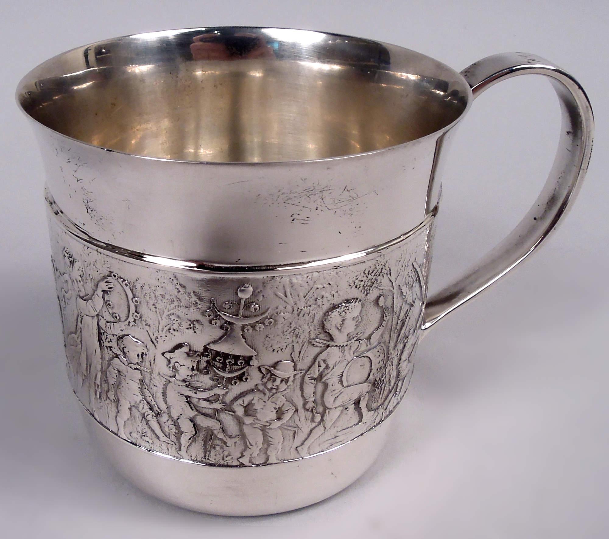 Vittoriano Tazza da parata per bambini Tiffany Old Fashioned in argento sterling in vendita