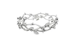 Pulsera de platino con diamantes y hoja de olivo de Tiffany